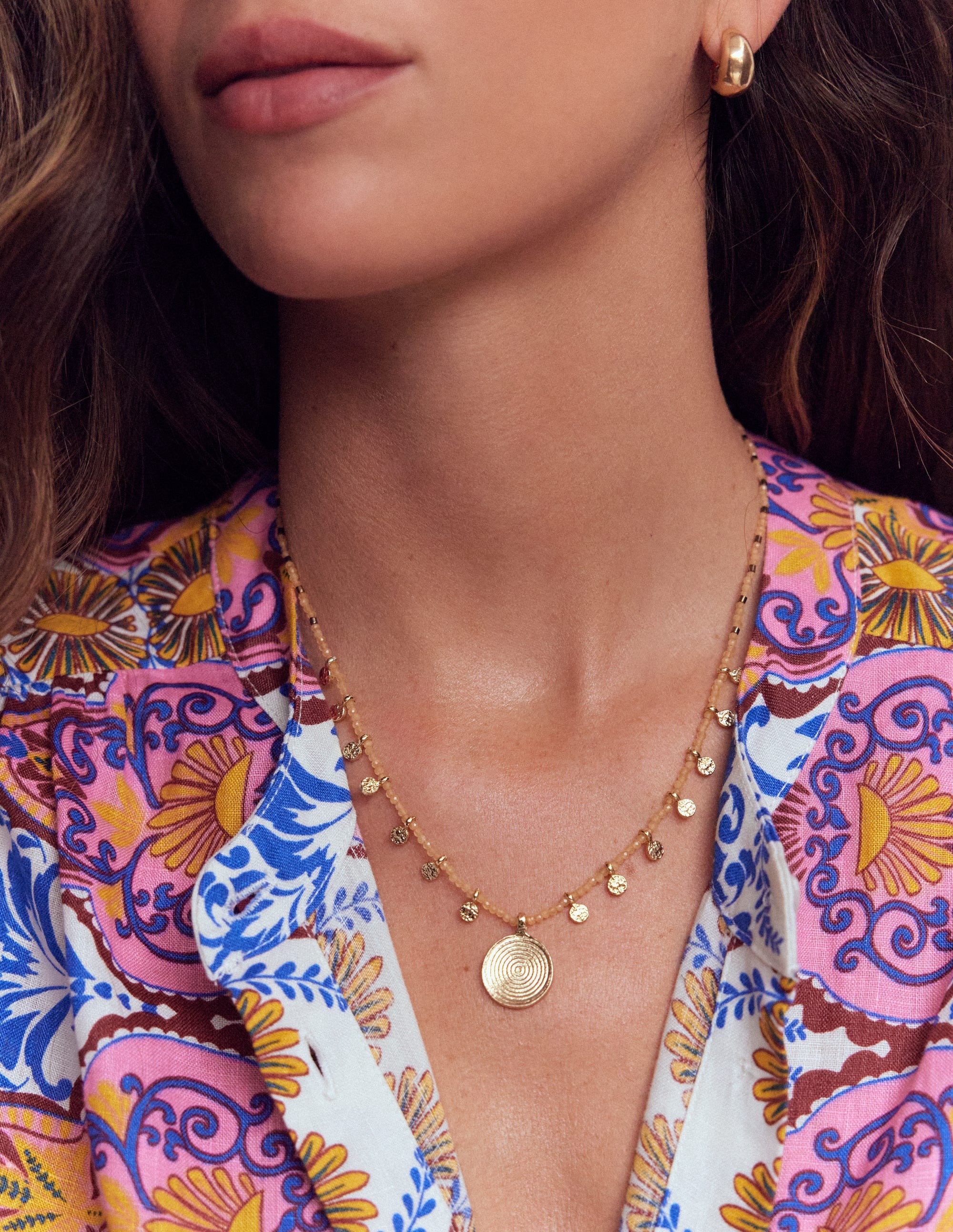 Kurze Perlenkette-Gold - Image 3