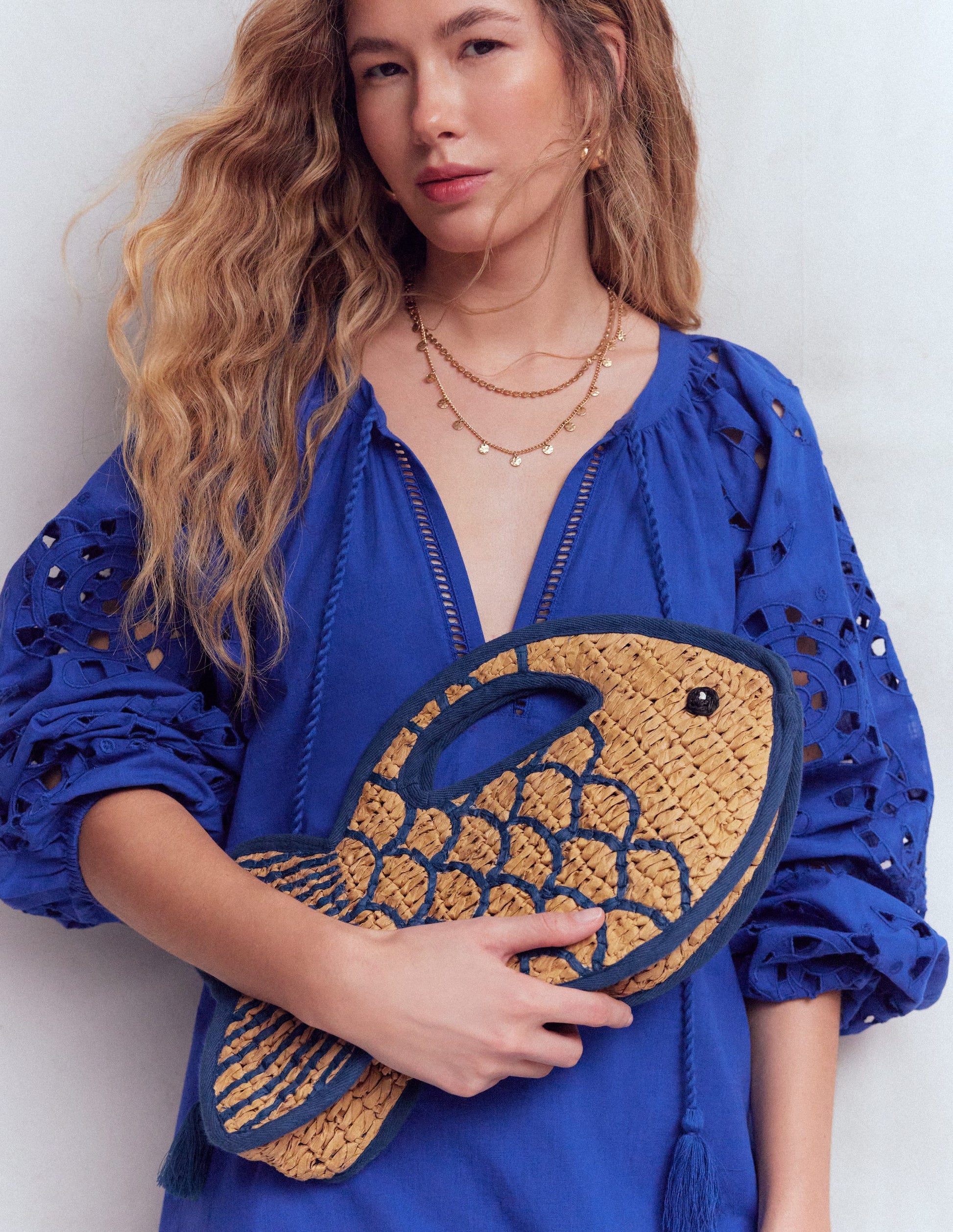 Novelty Fish Clutch-Natural/Bright Blue-2