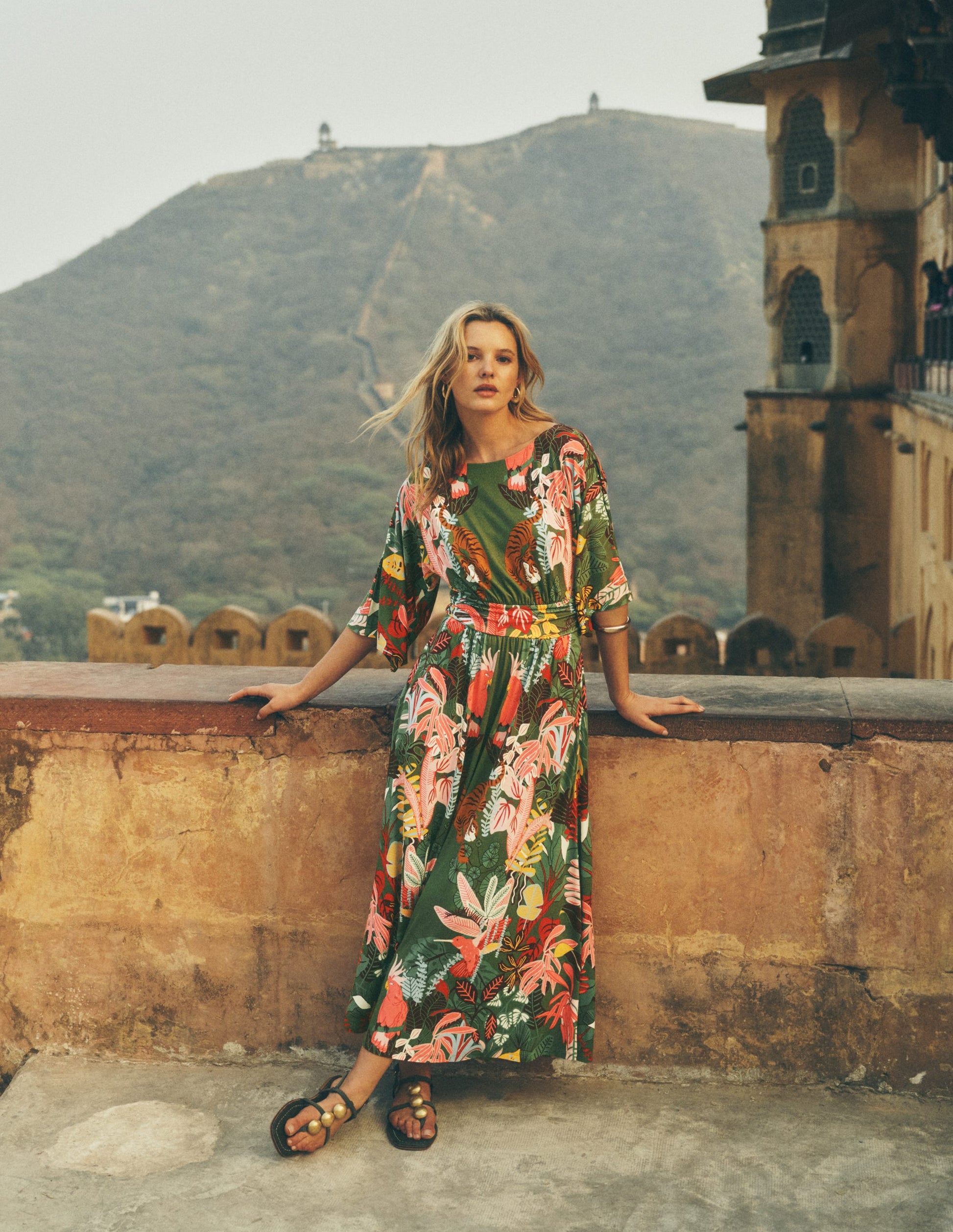 Imelda Jersey-Kimonokleid-Olivgrün, Tropische Safari-1