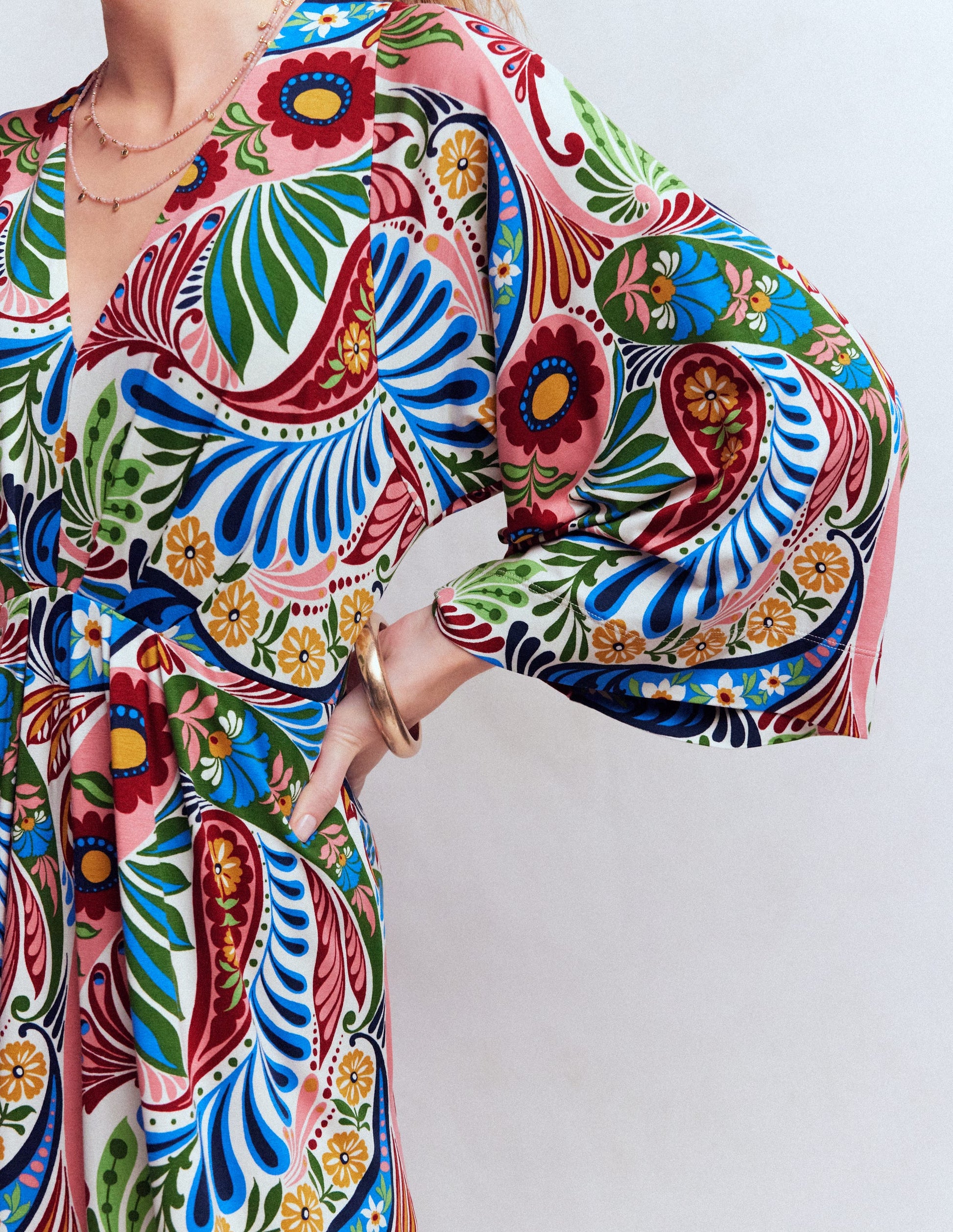 Nell Midi-Kimonokleid aus Jersey-Bunt, Verwunschenes Paisleymuster-2