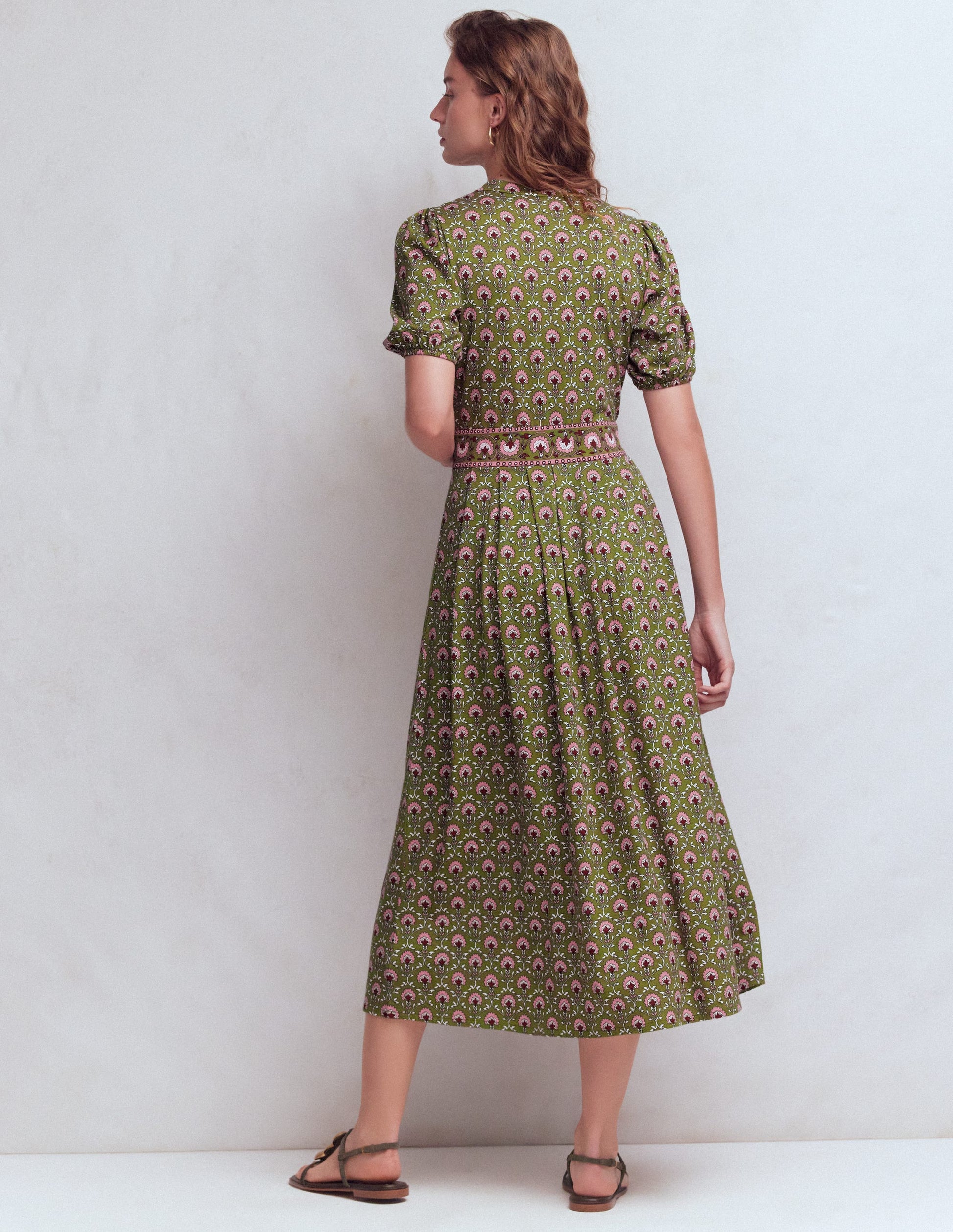 Amber Jersey-Midikleid mit Falten-Olivgrün, Blumengitter-3