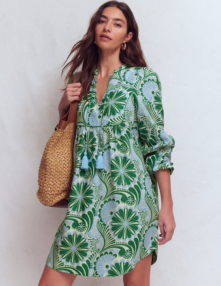 Pia Leinenkleid mit Passe und Quasten-Blau Euphorischer Garten