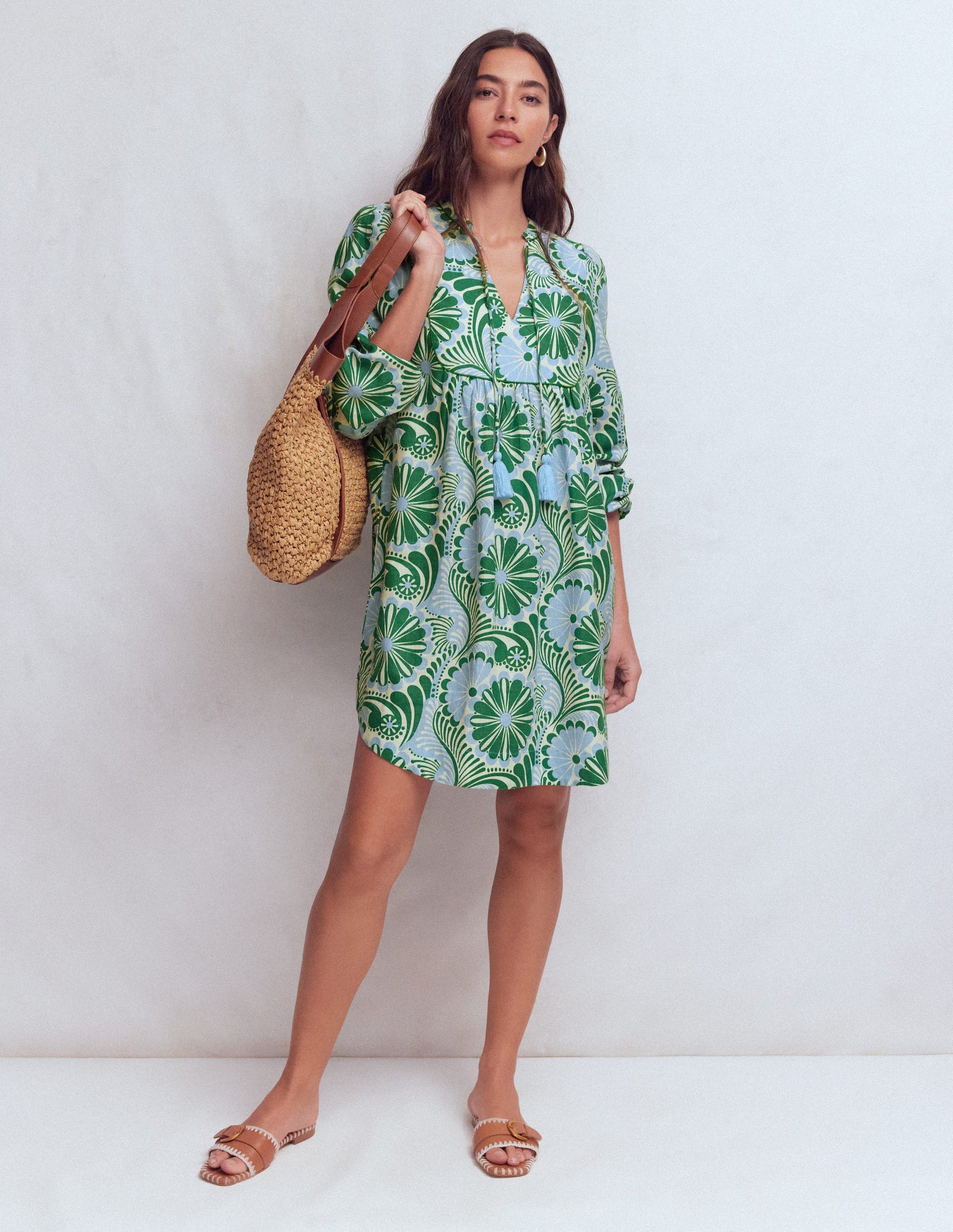 Pia Leinenkleid mit Passe und Quasten-Blau Euphorischer Garten-6