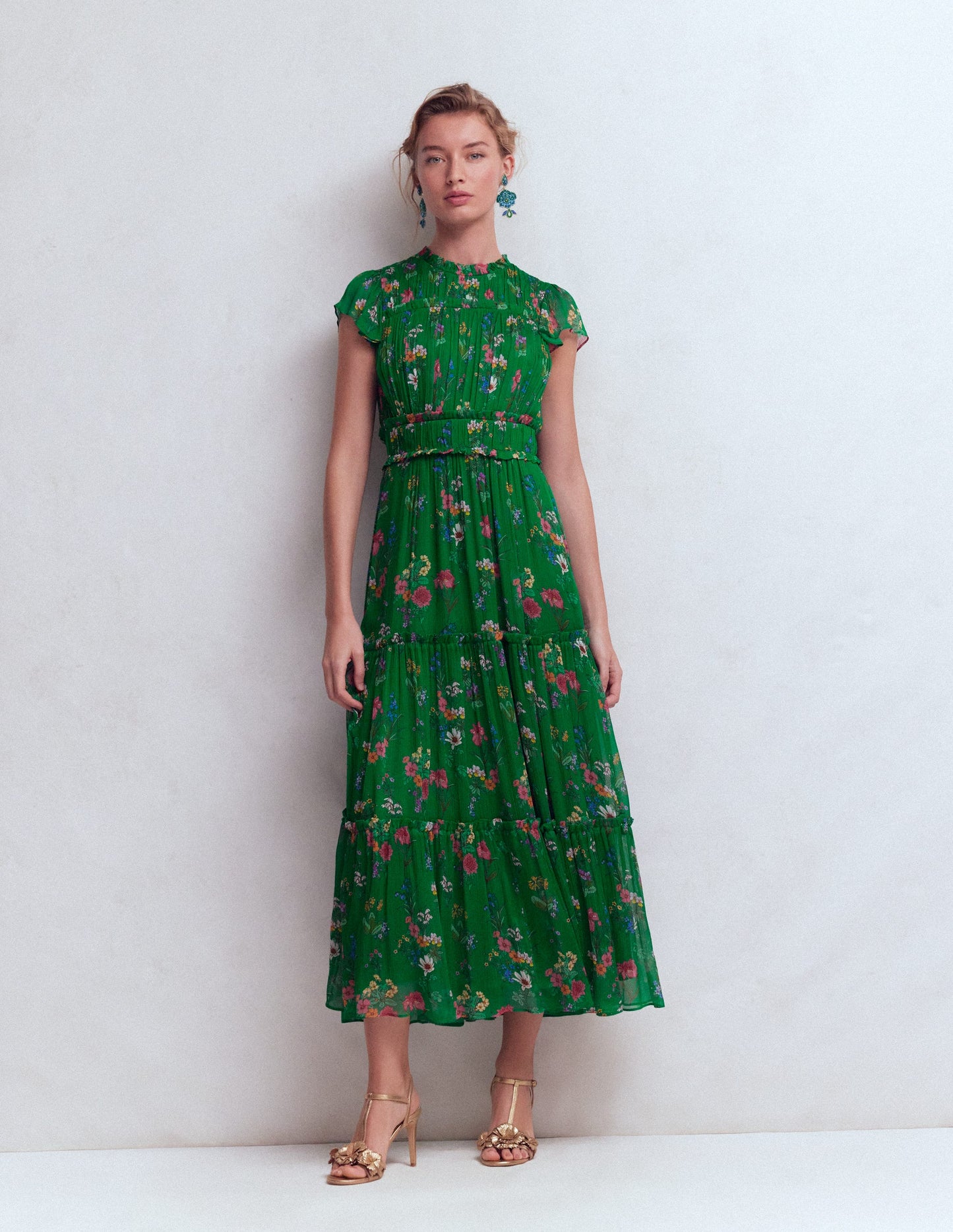 Ärmelloses Rüschenkleid-Bärengras, Zarte Blüte