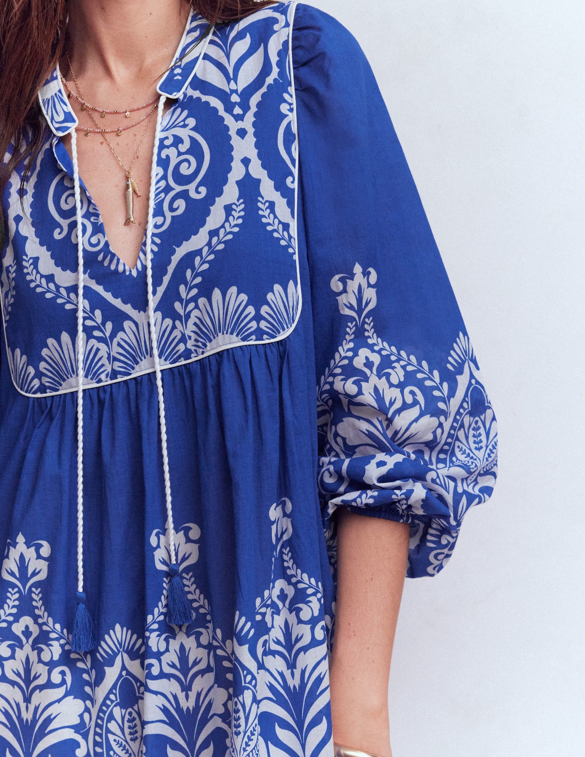 Boho-Kaftan mit Bindeband am Ausschnitt-Blau Ziergarten - Image 2