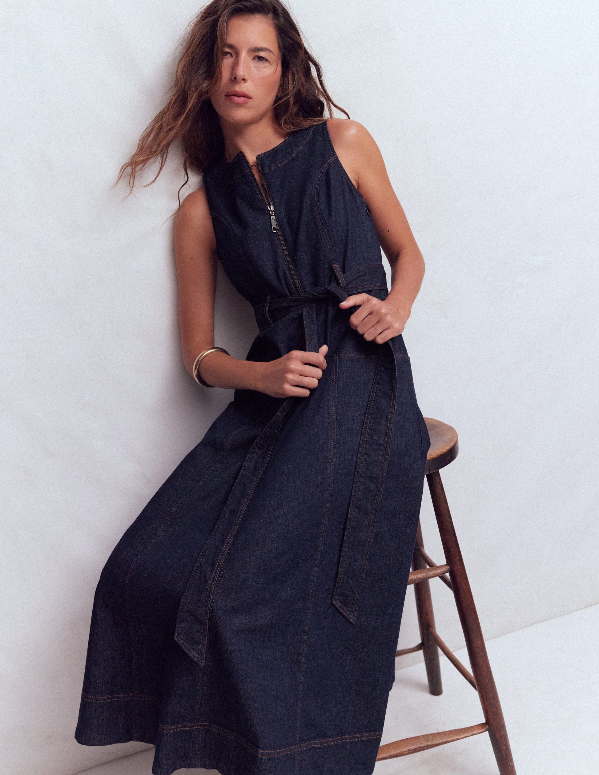 Ärmelloses Jeanskleid mit Reißverschluss-Indigo Gewaschen-3