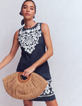 Robe droite en lin-Broderie bleu marine