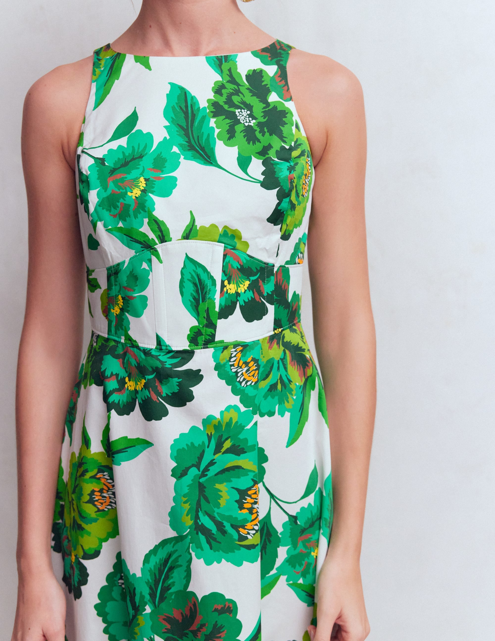 Silvia Maxikleid mit Korsettstäbchen am Oberteil-Grün Opulente Blüten - Image 5