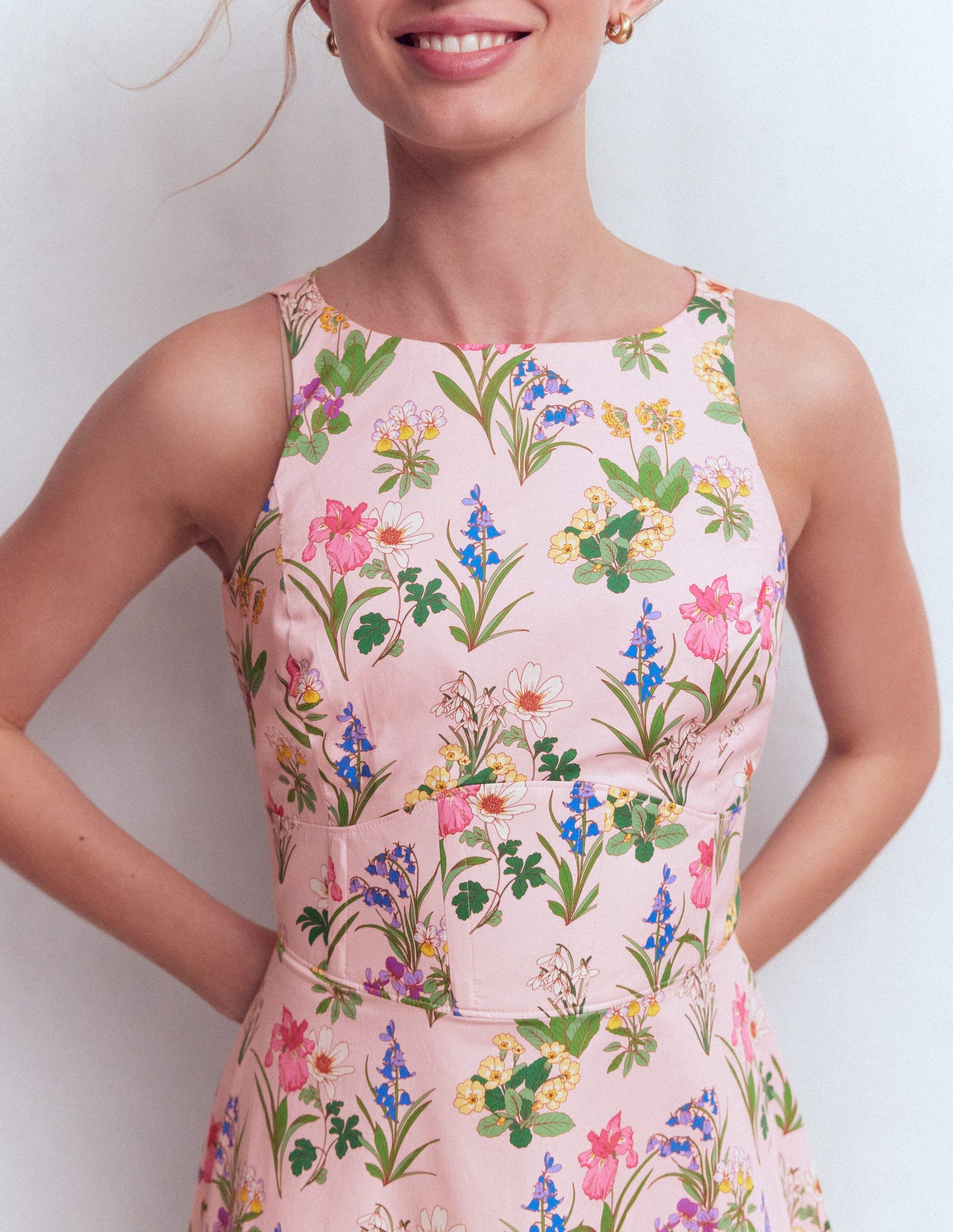 Silvia Maxikleid mit Korsettstäbchen am Oberteil-Rosa Zarte Blüten