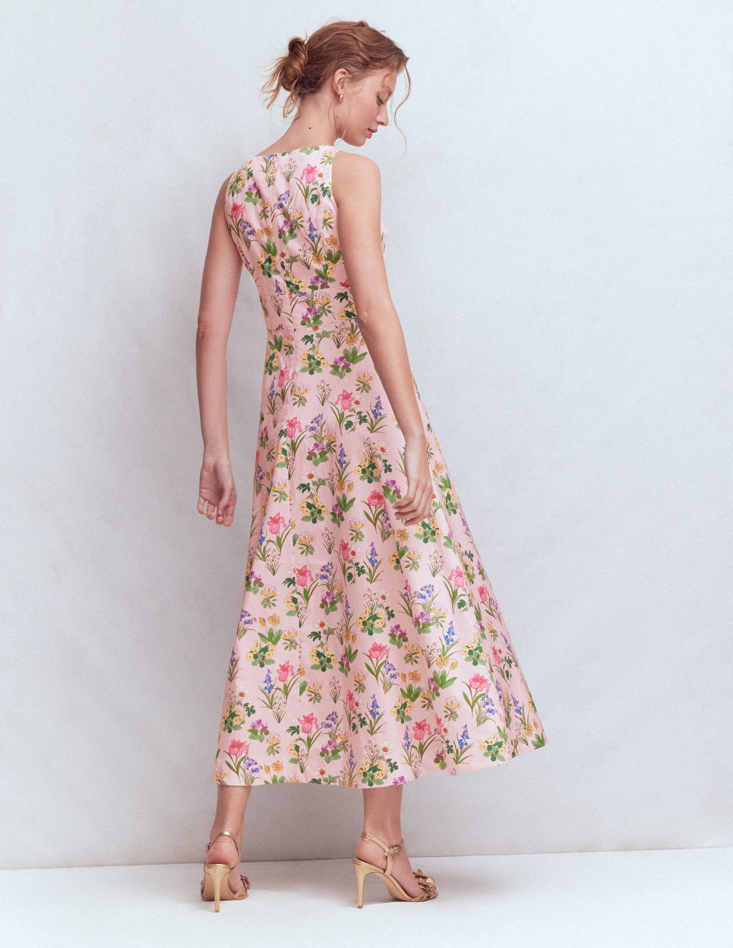 Silvia Maxikleid mit Korsettstäbchen am Oberteil-Rosa Zarte Blüten