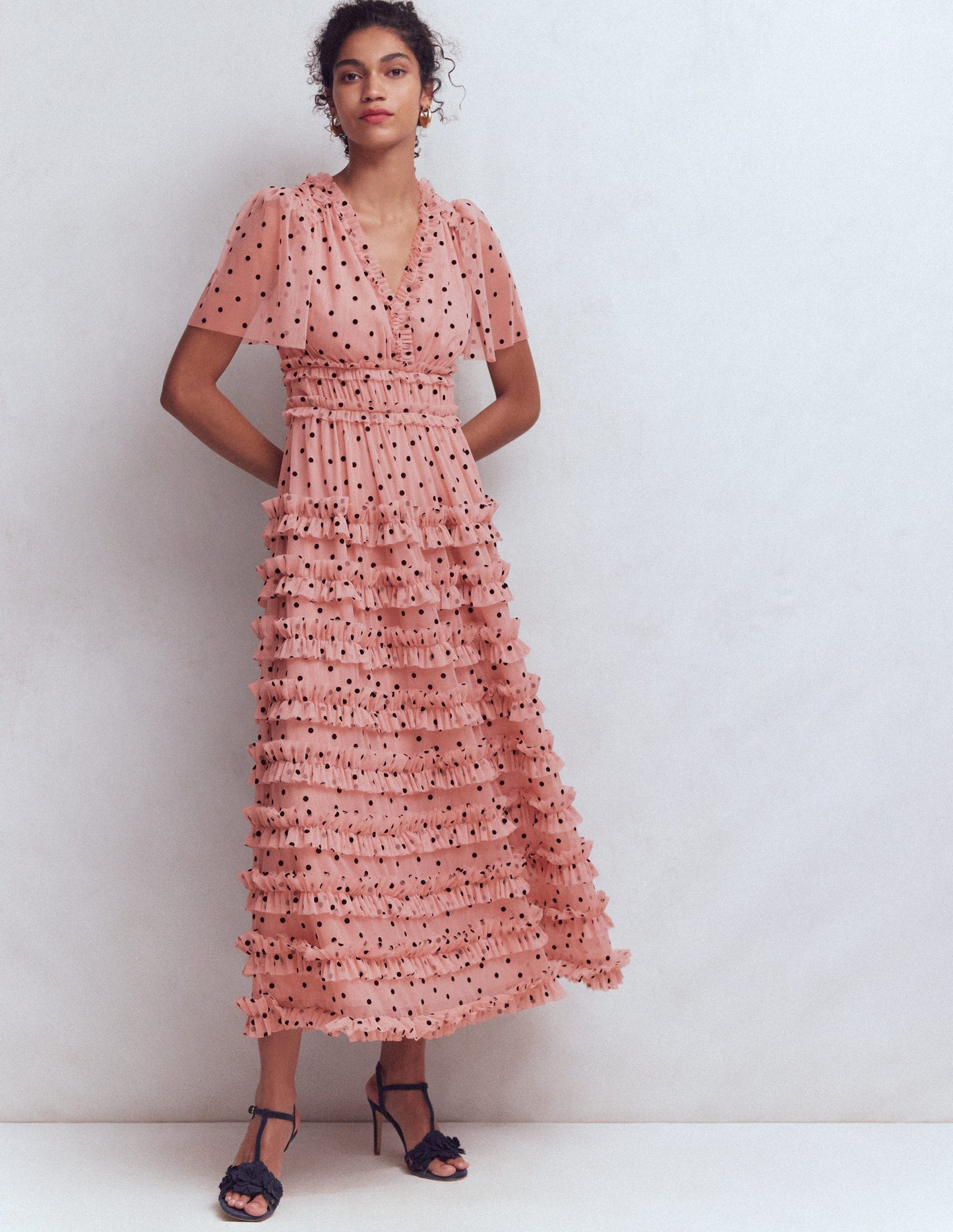 V-neck Ruffle Tulle Dress-Ivory Black Spot