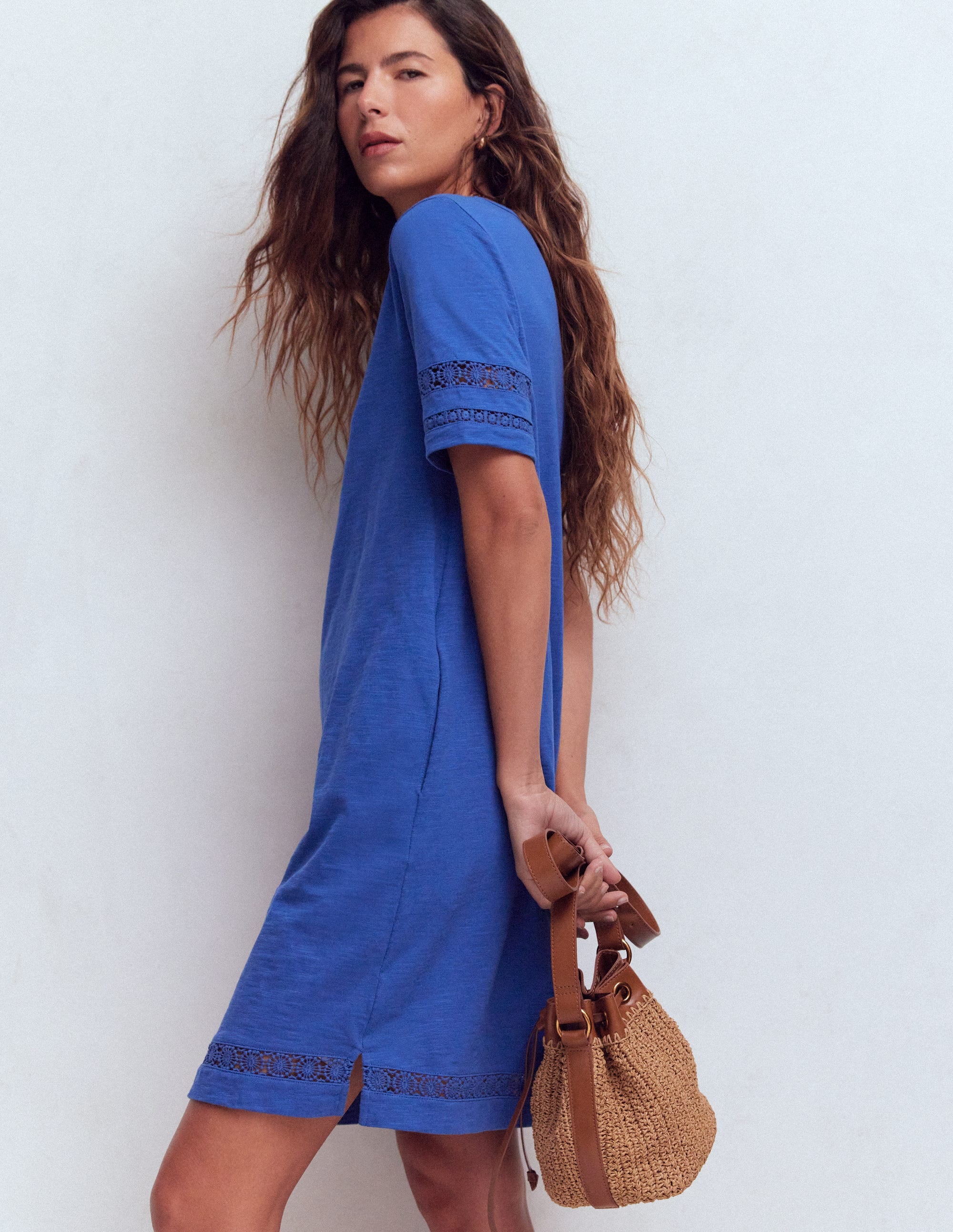 Hattie T-Shirt-Kleid aus Jersey-Denim-Blau - Image 5