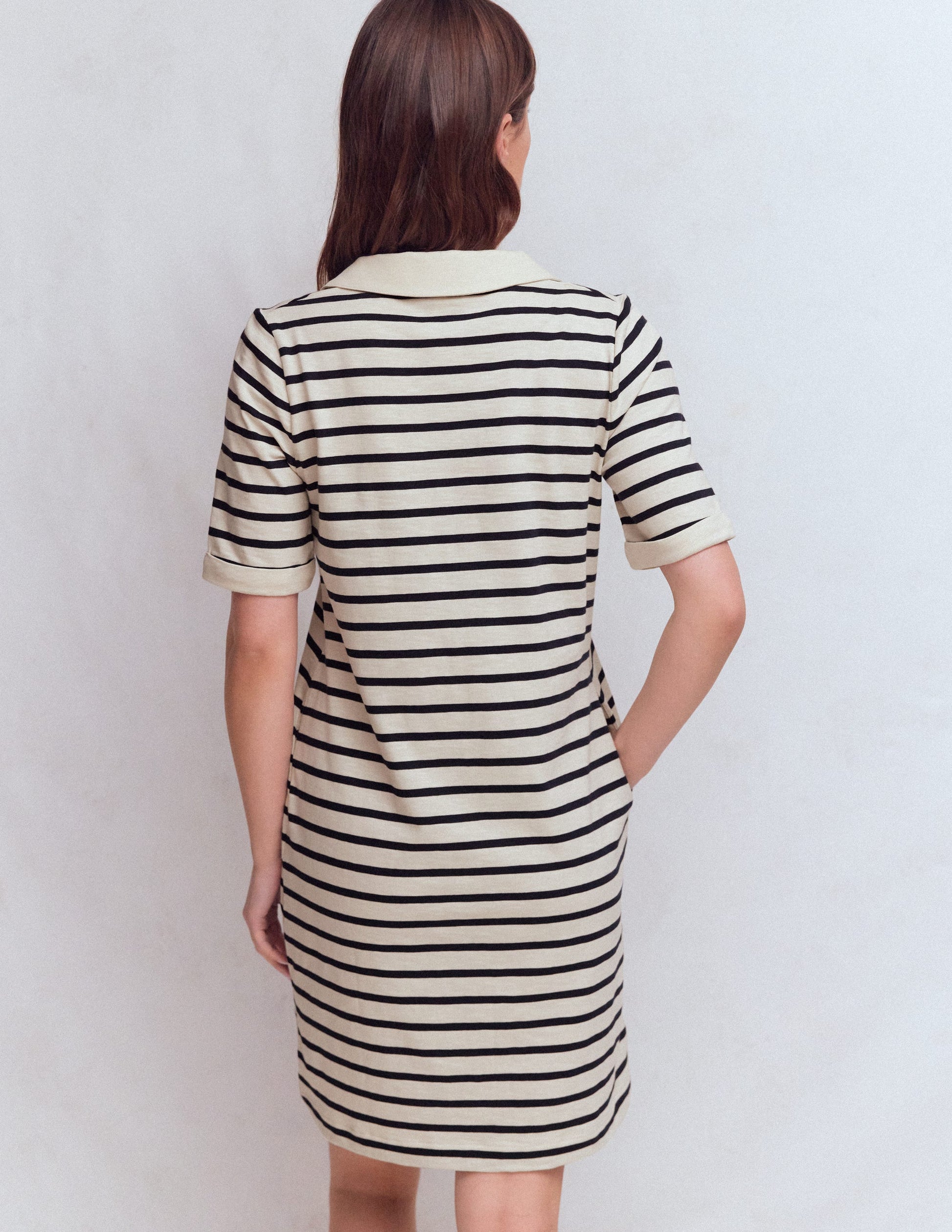 Tilda T-Shirt-Kleid aus Jersey-Marineblau und Naturweiß Gestreift-3