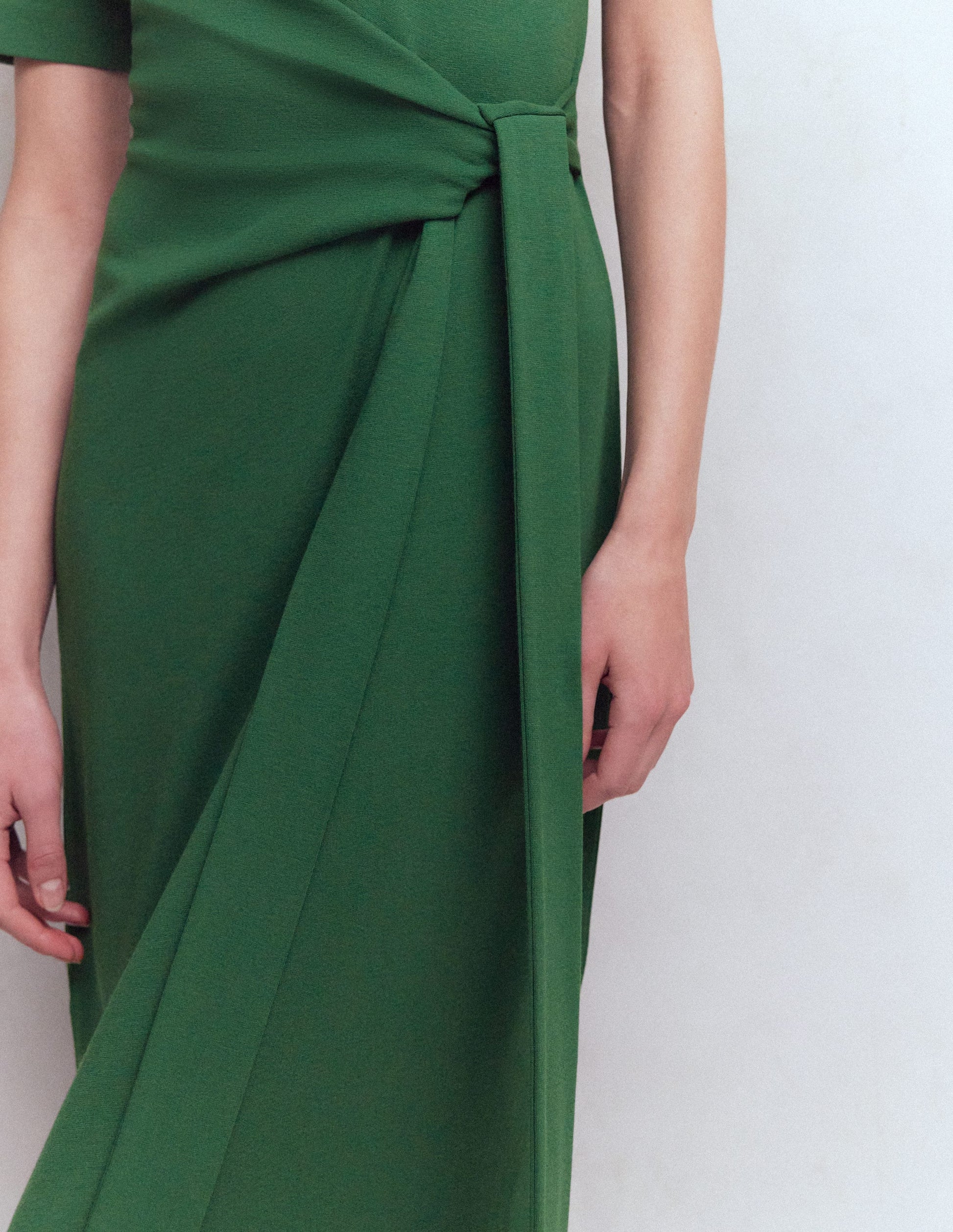 Zinnia Ponte-Midikleid zum Binden-Dunkelgrün-2