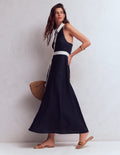 Eva Neckholder-Maxikleid aus Leinen-Marineblau Naturweiß