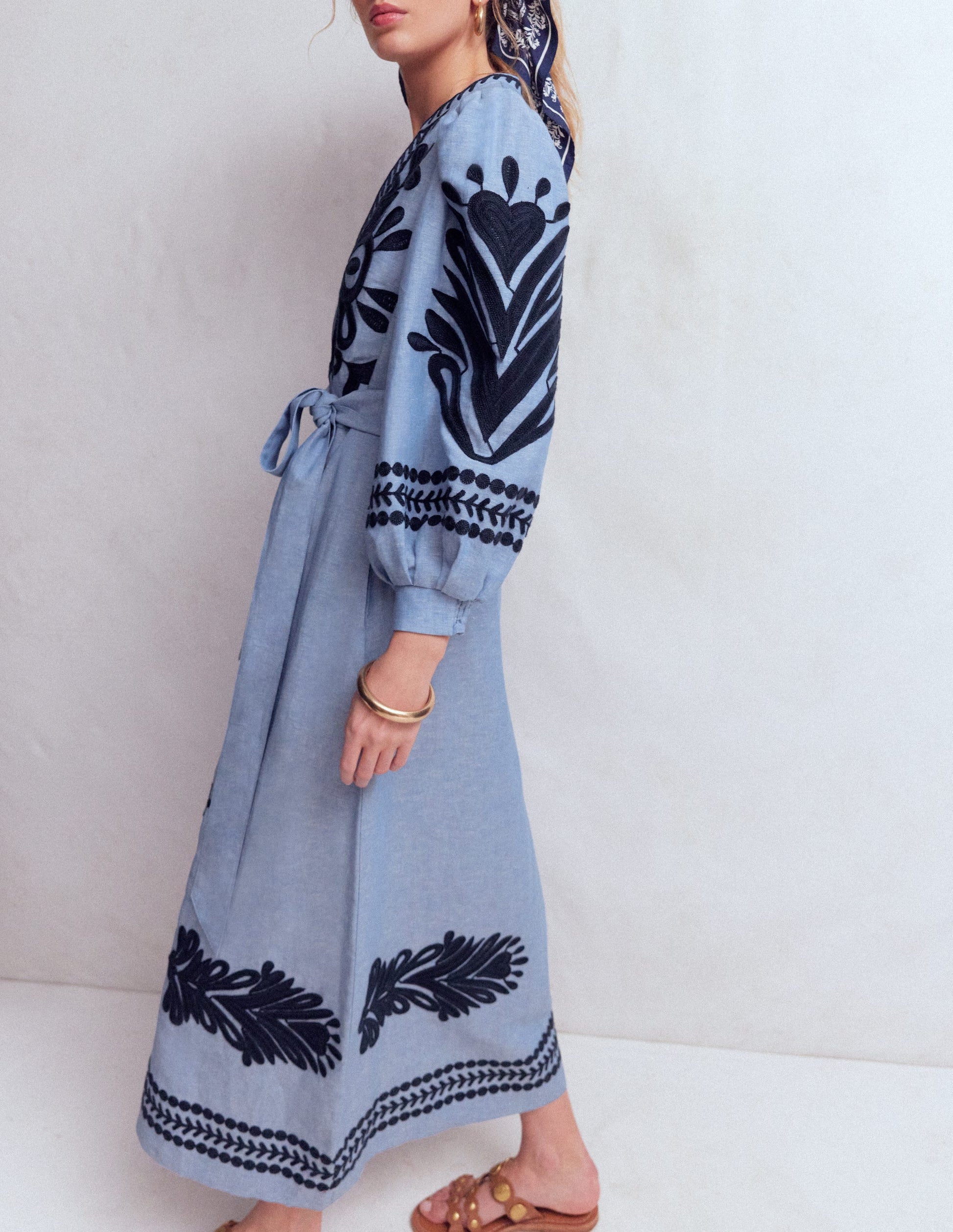 Octavia Leinenkleid-Stickerei Chambray-6