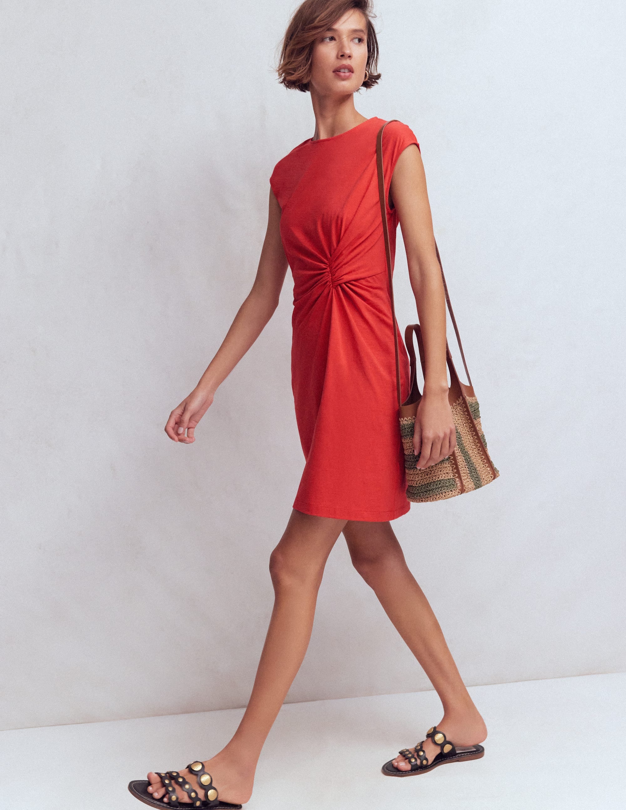 Robe courte Delilah torsadée-Corail rouge - Image 4