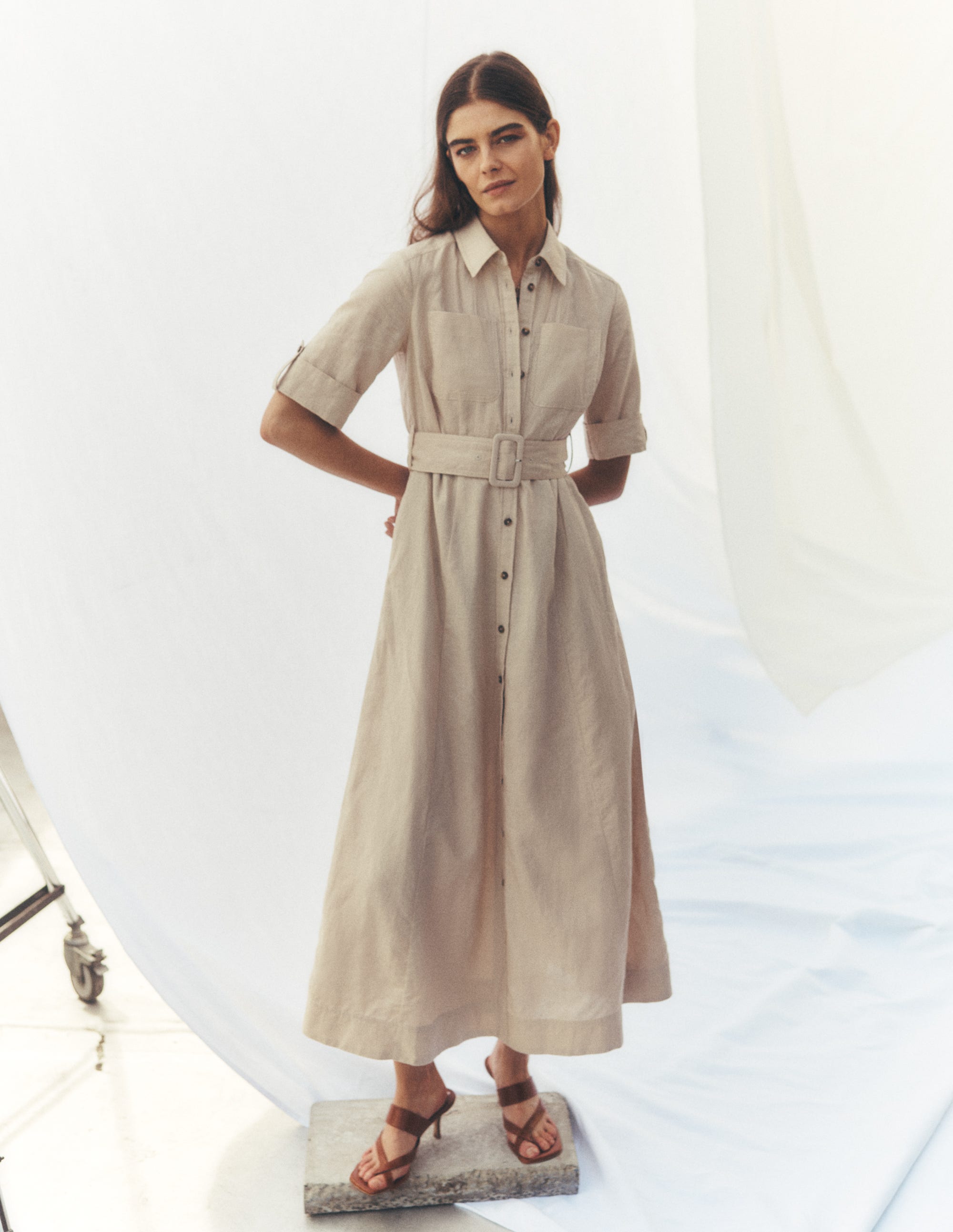 Ora Hemdblusenkleid aus Leinenmischgewebe-Kaffee - Image 7