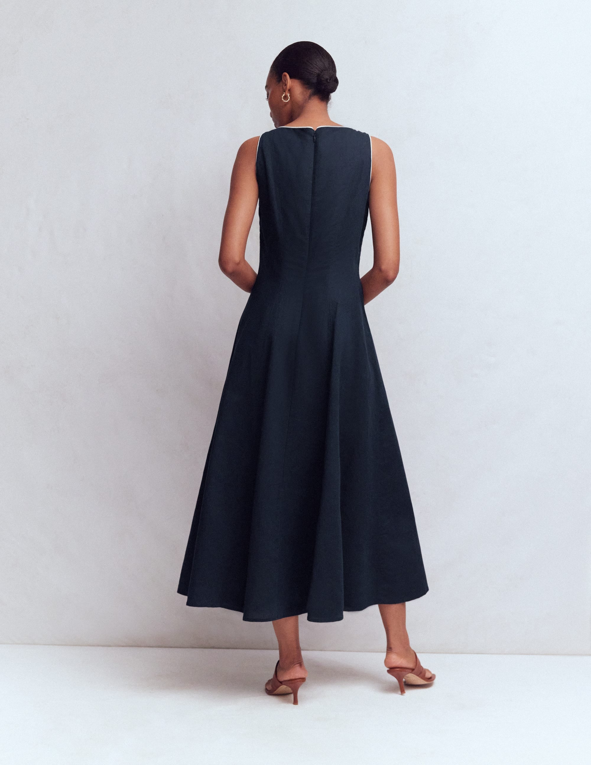 Annet Midikleid aus Leinenmischgewebe-Marineblau - Image 3