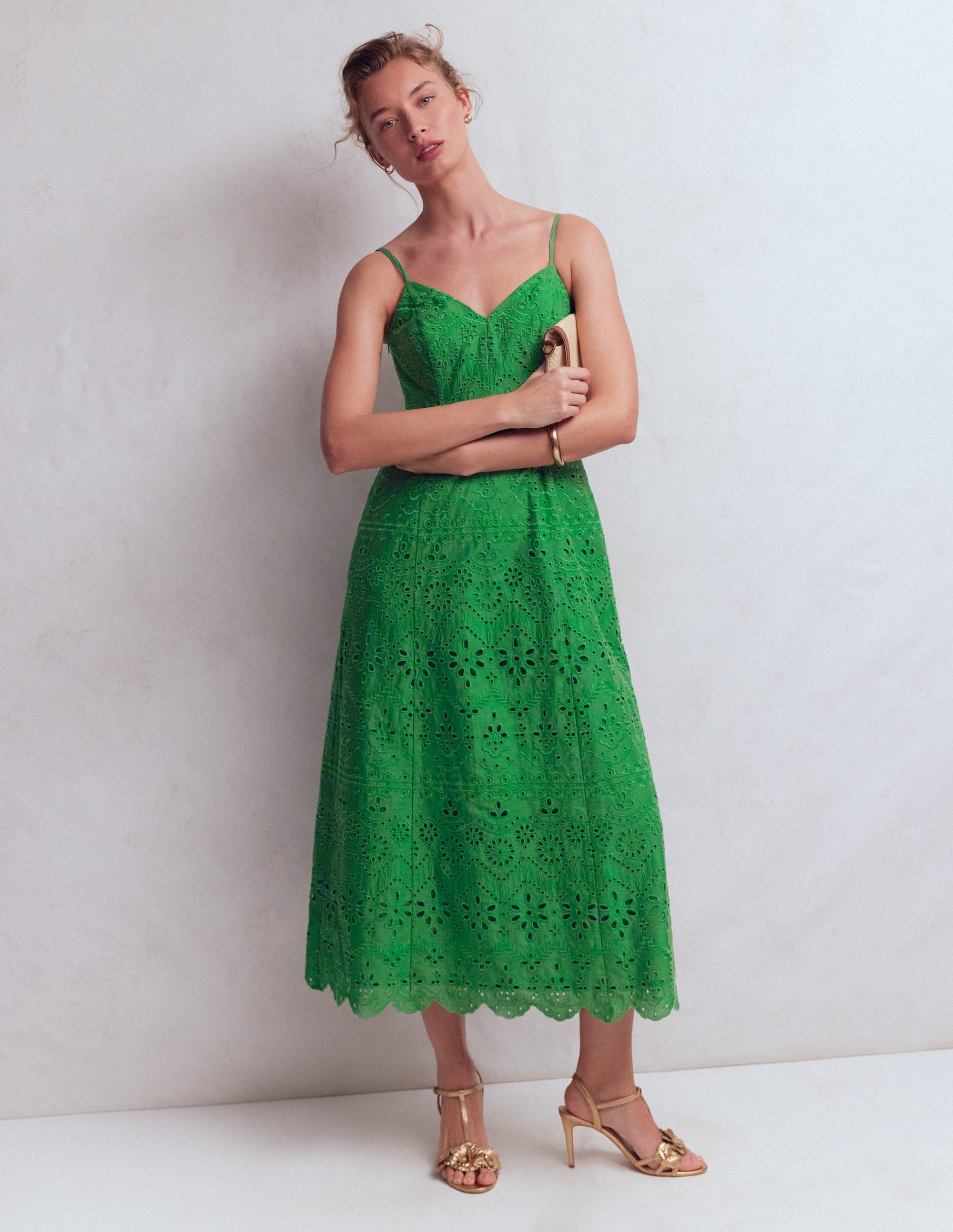 Empire-Kleid aus Leinen mit Lochstickerei-Sattes Smaragdgrün Lochstickerei - Image 1