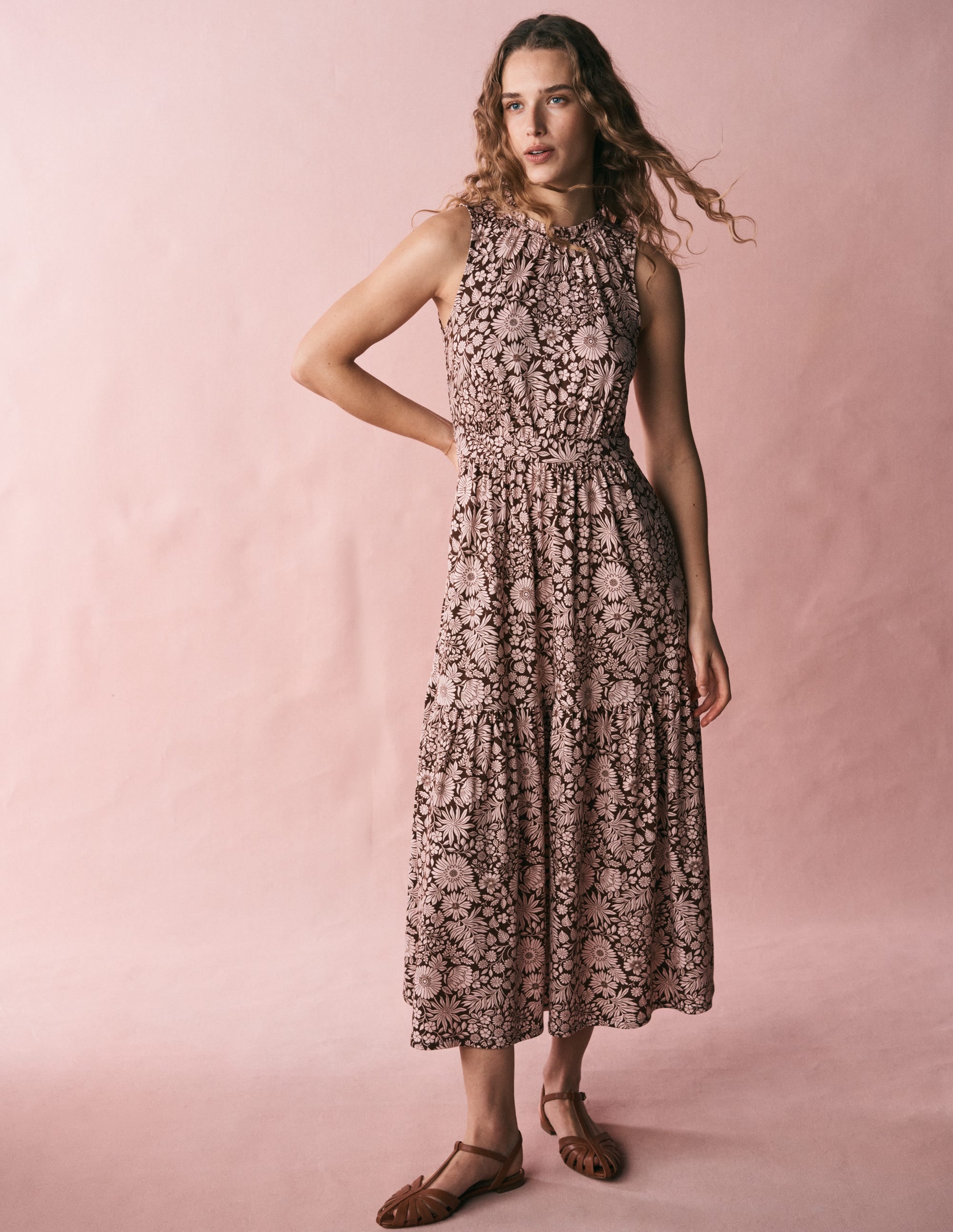 Camalie Jersey-Maxikleid-Umbra, Blühendes Blumenbeet - Image 6