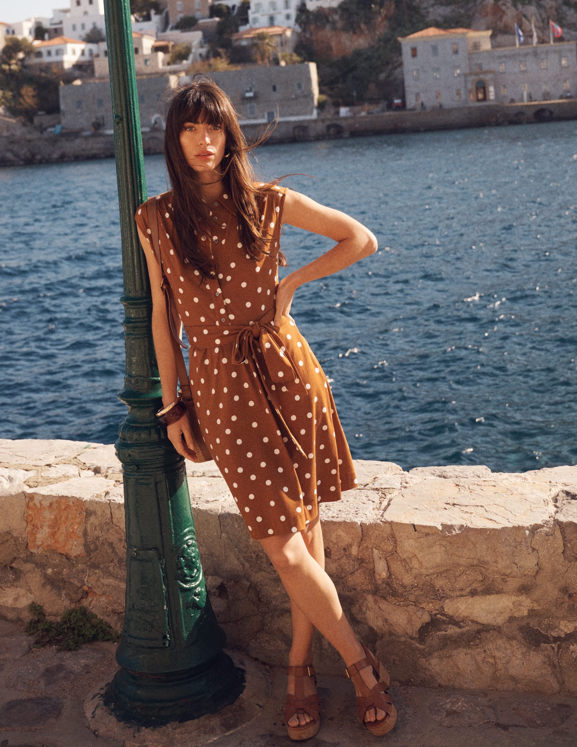 Robe-chemise courte Honor en jersey-Cognac, pois peints espacés - Image 6