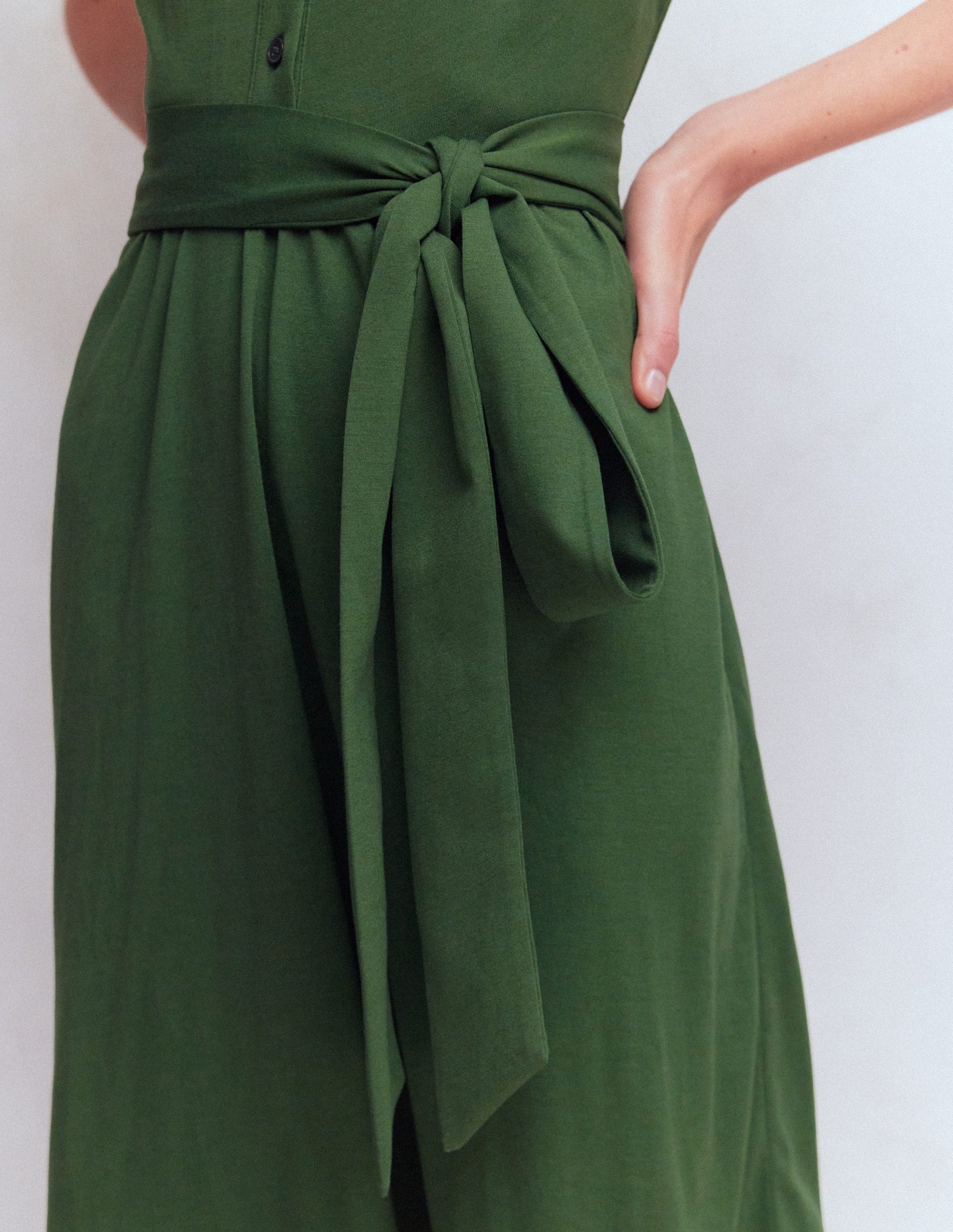 Honor Kurzes Jersey-Hemdblusenkleid-Ackerbohnengrün-5