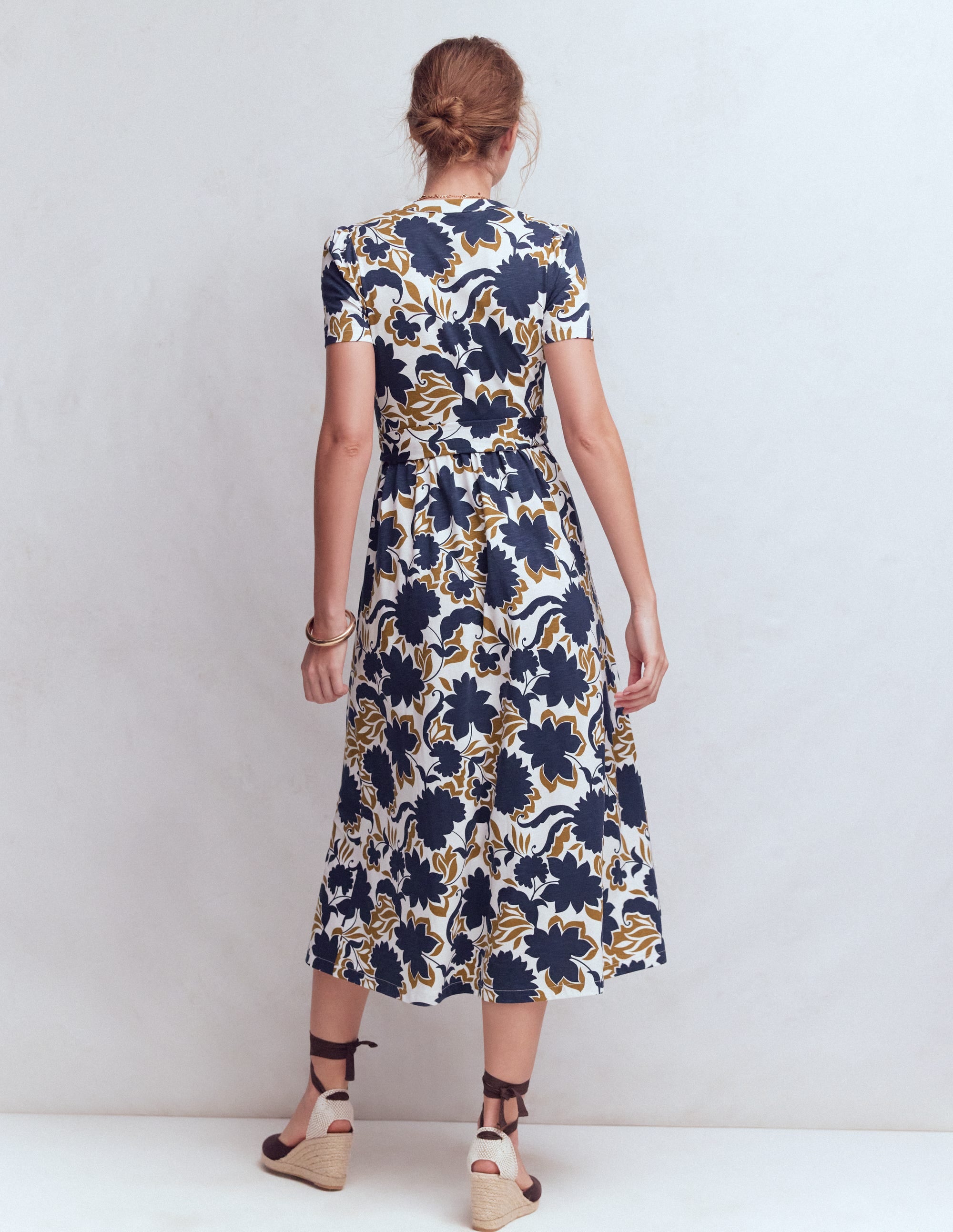 Naomi Jersey-Midikleid-Französisches Marineblau, Schattenblüte - Image 3