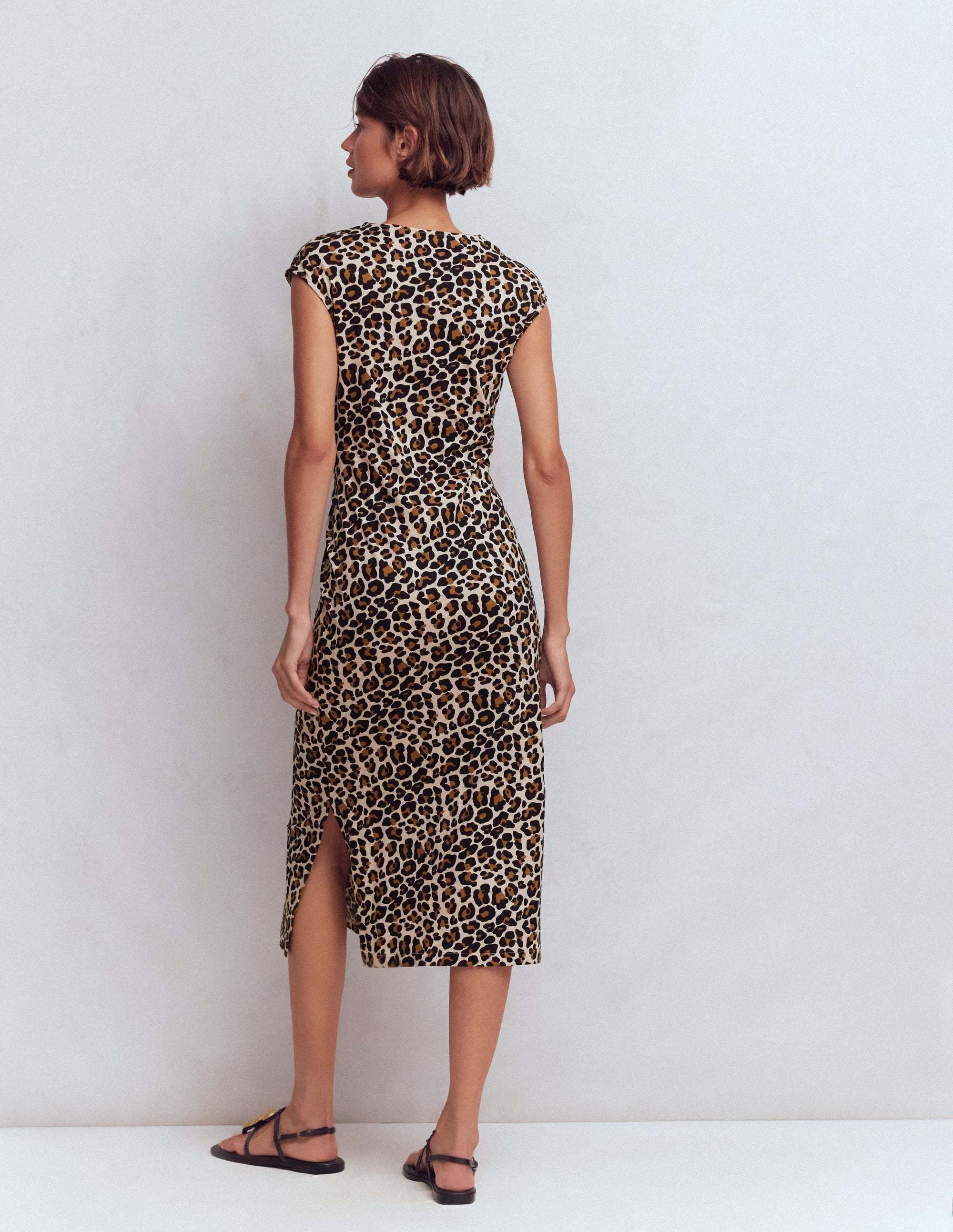 Delilah Midikleid mit Twistdetail-Mandelmilch, Gepard-Pop - Image 3