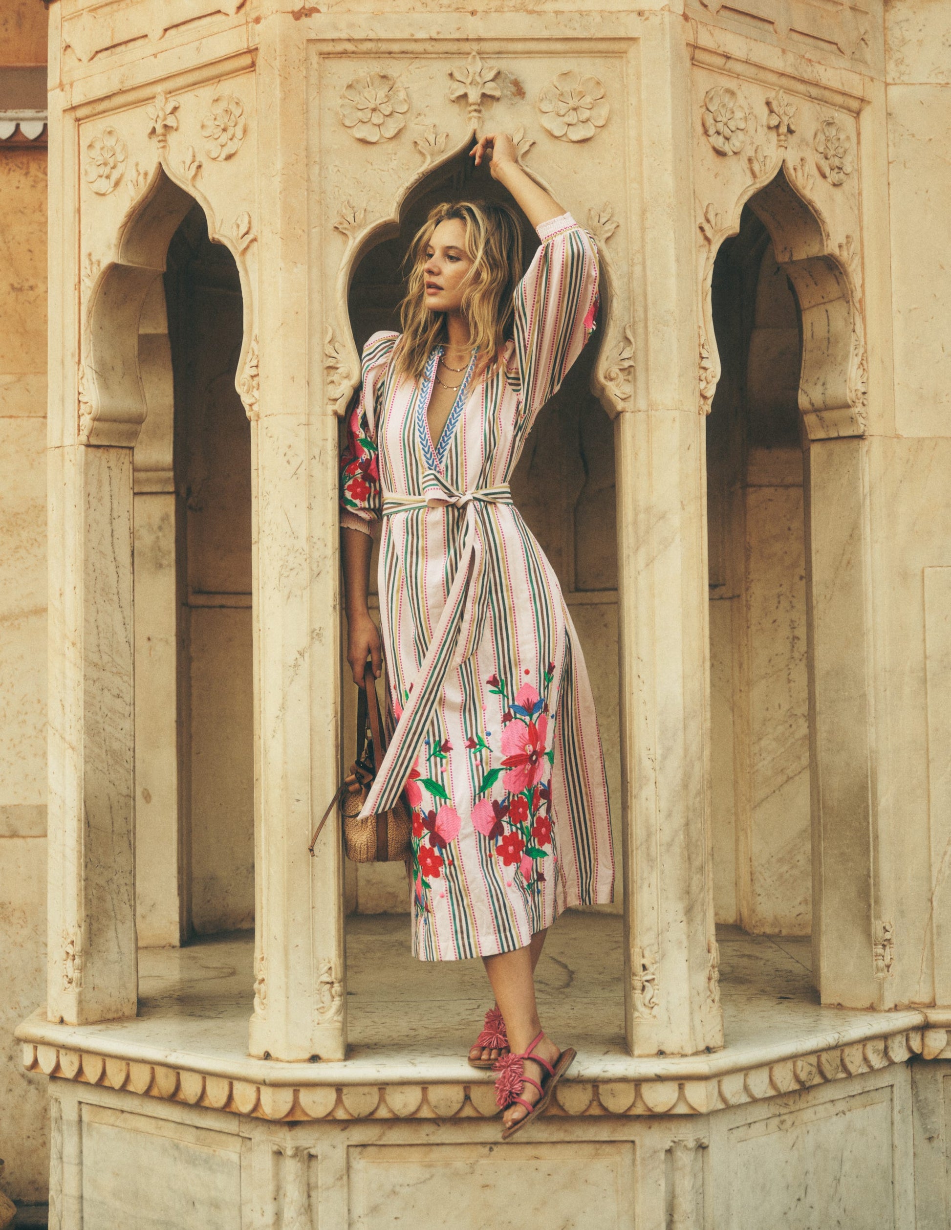 Octavia Baumwollkleid-Bunt Stickerei Streifen-1