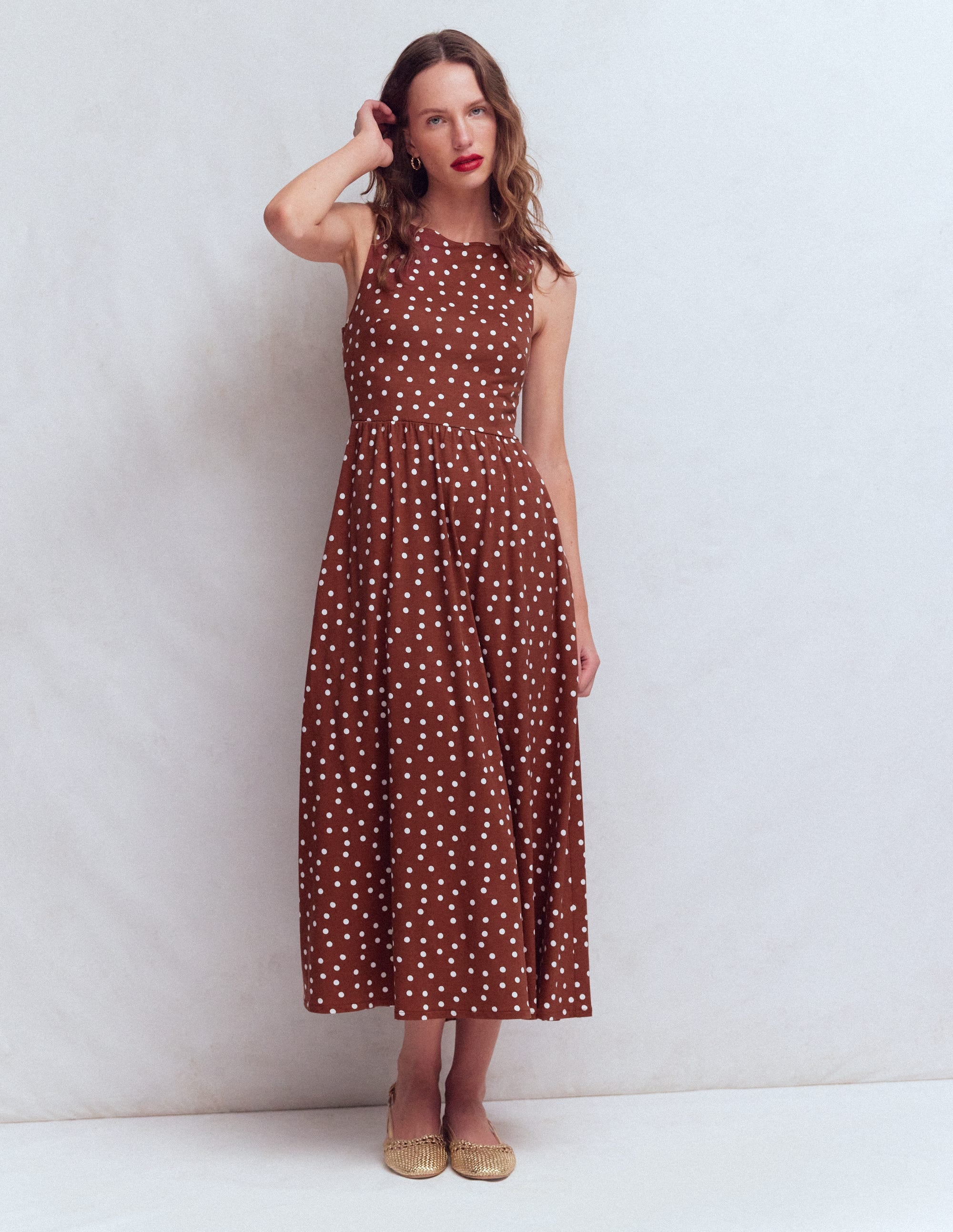 Saoirse Kleid mit gesmokter Rückenpartie-Rostbraun, Gemalte Tupfen - Image 1
