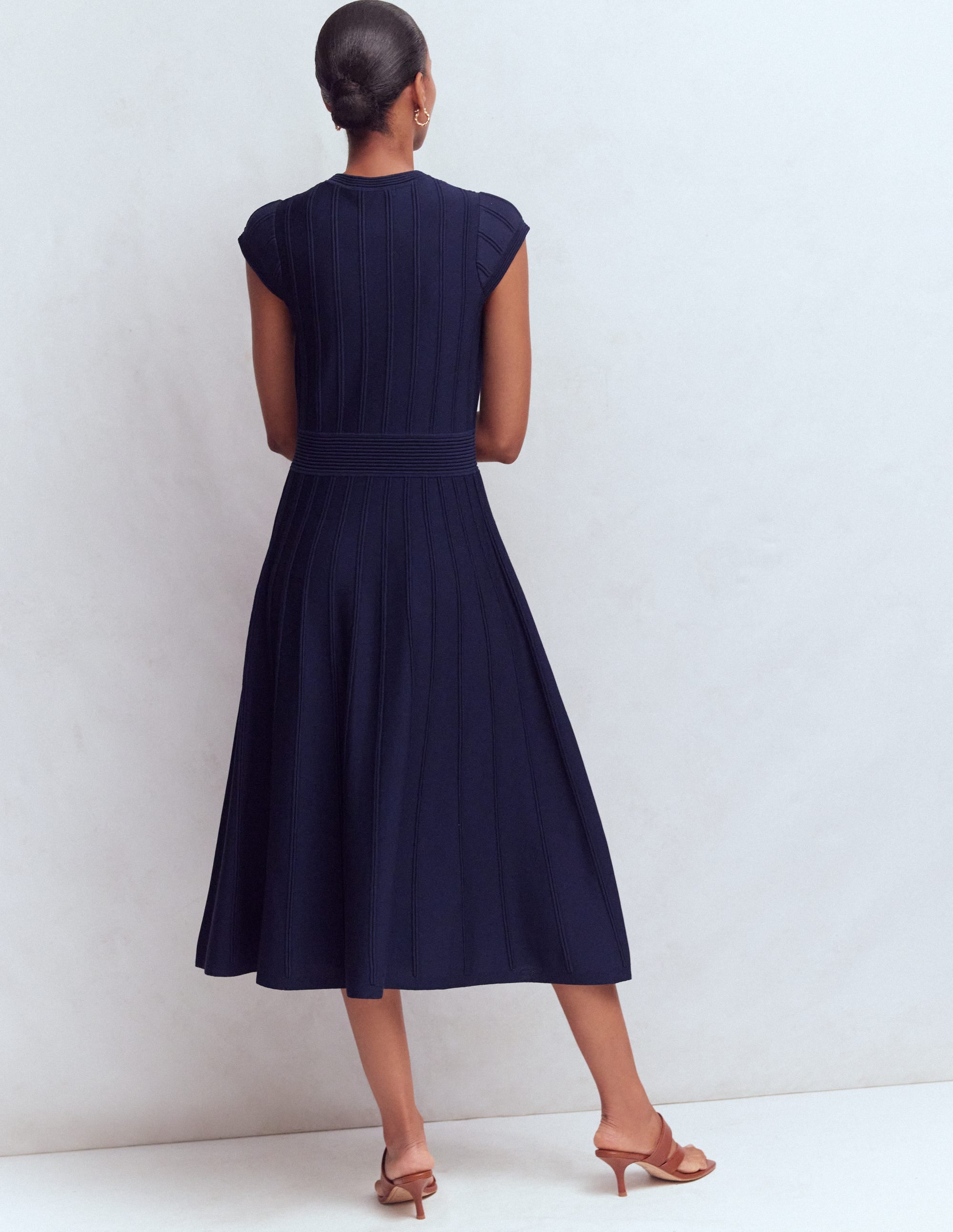 Strickkleid mit Flügelärmeln-Marineblau - Image 3