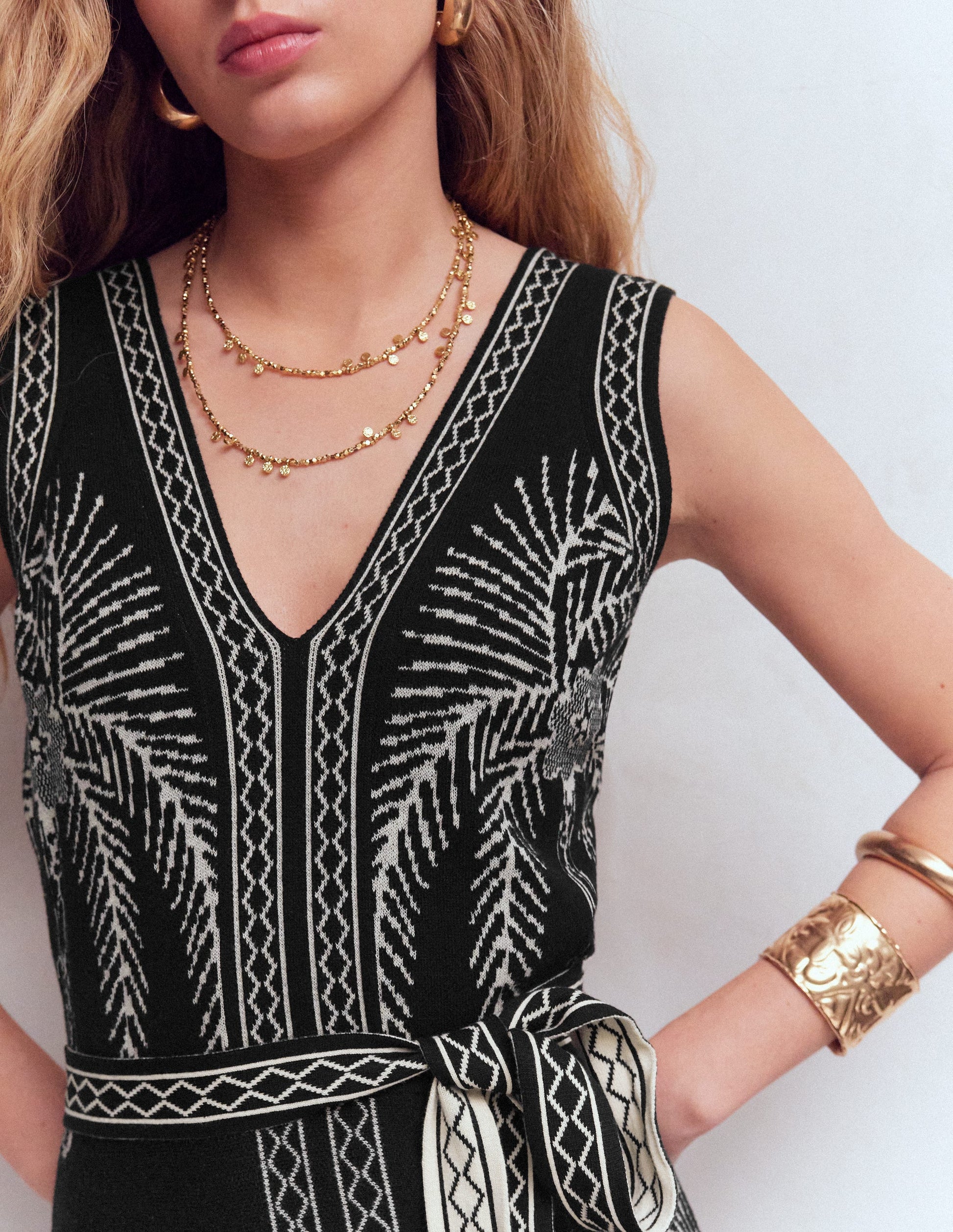 Jacquardkleid mit V-Ausschnitt-Palmen Jacquard-4