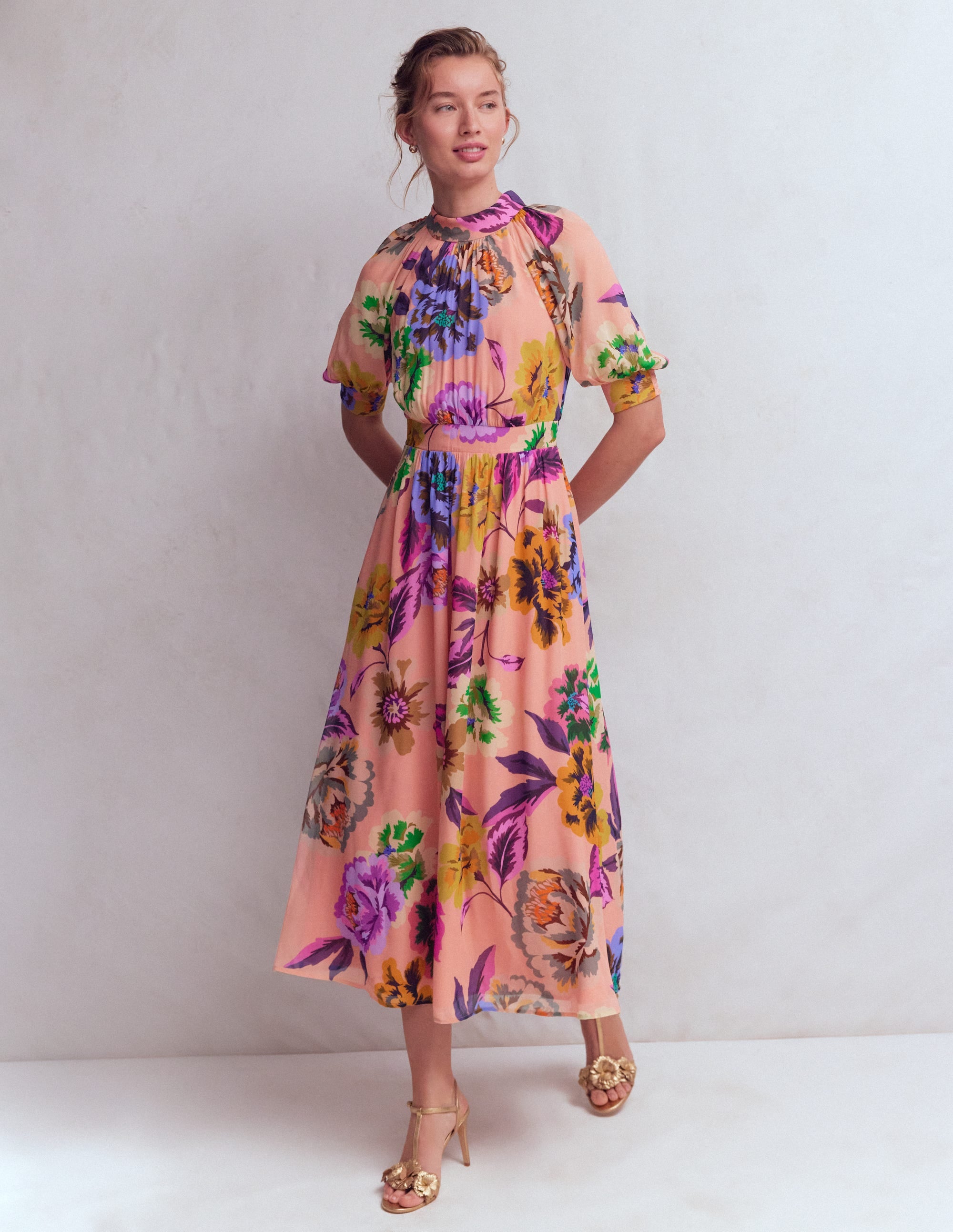 Hochgeschlossenes Kleid mit Blousonärmeln-Bunt Opulente Blüten - Image 2