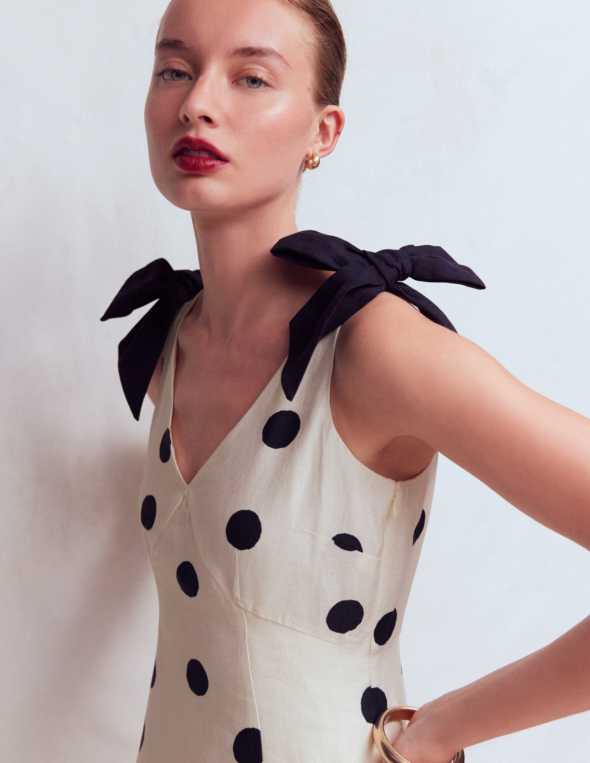 Robe taille empire en lin à nœuds-Pois peints espacés ivoire - Image 2
