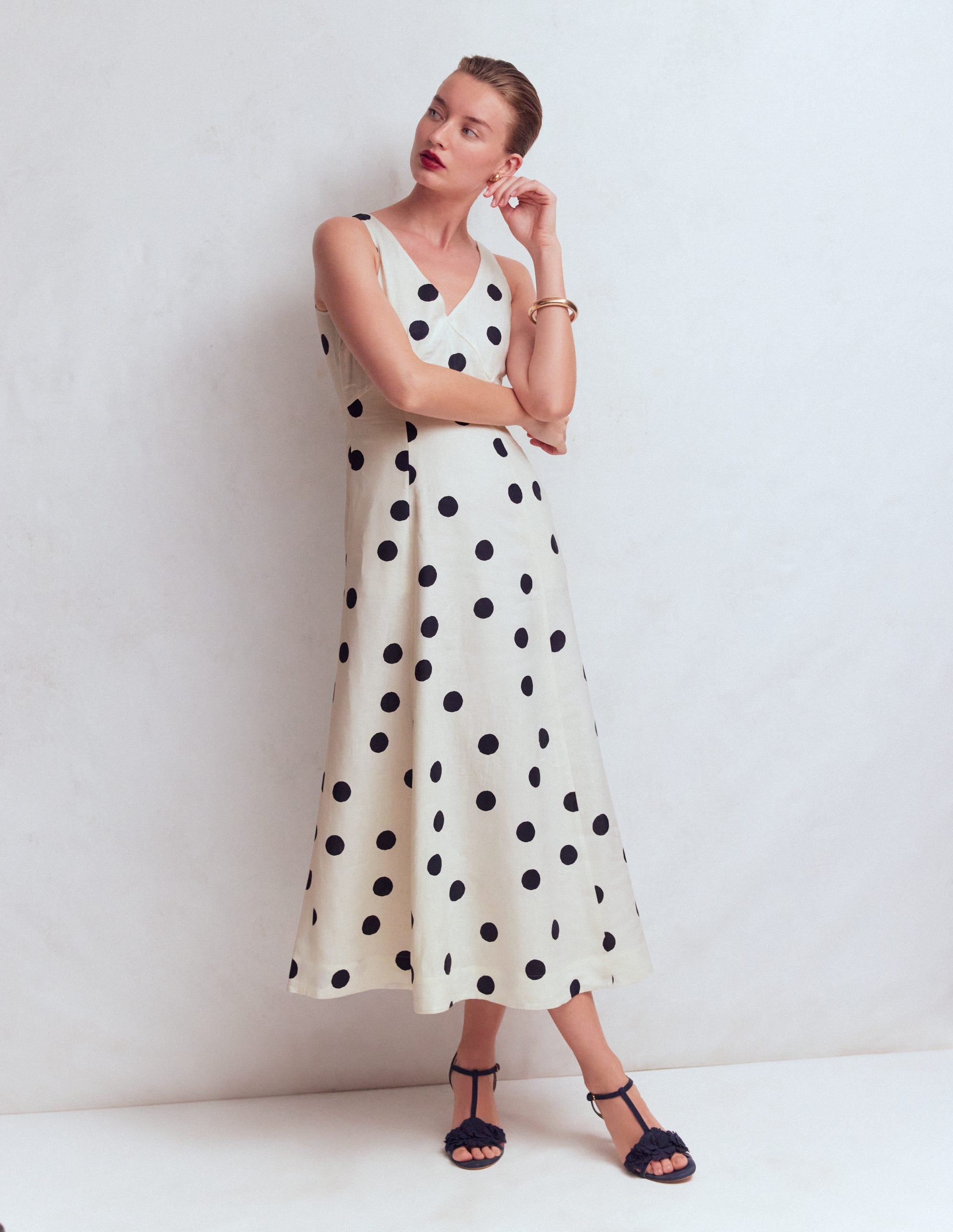 Robe taille empire en lin à nœuds-Pois peints espacés ivoire - Image 5