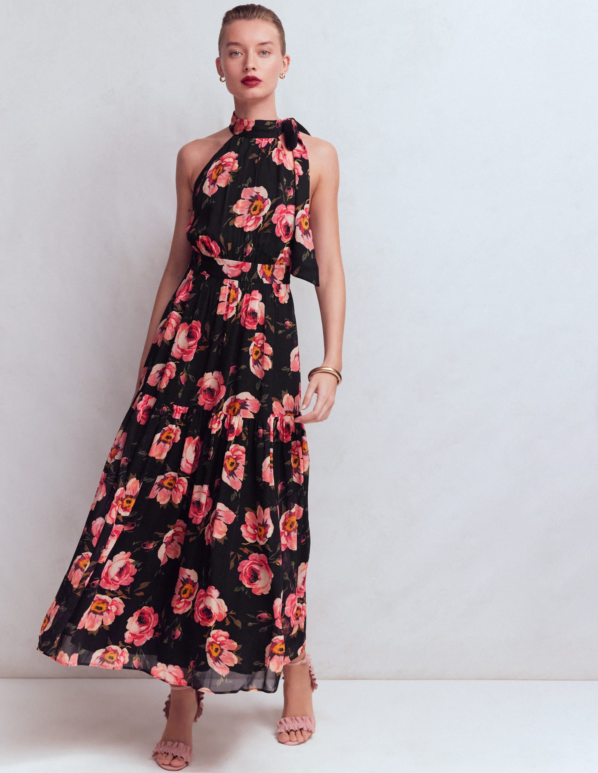 Robe longue Roisin avec col à nouer-Motif Whimsical Roses noir - Image 4
