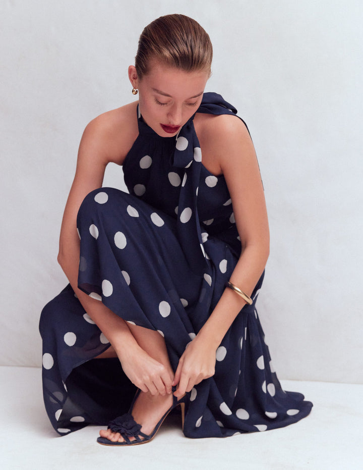 Robe longue Roisin avec col à nouer-Pois peints espacés bleu marine