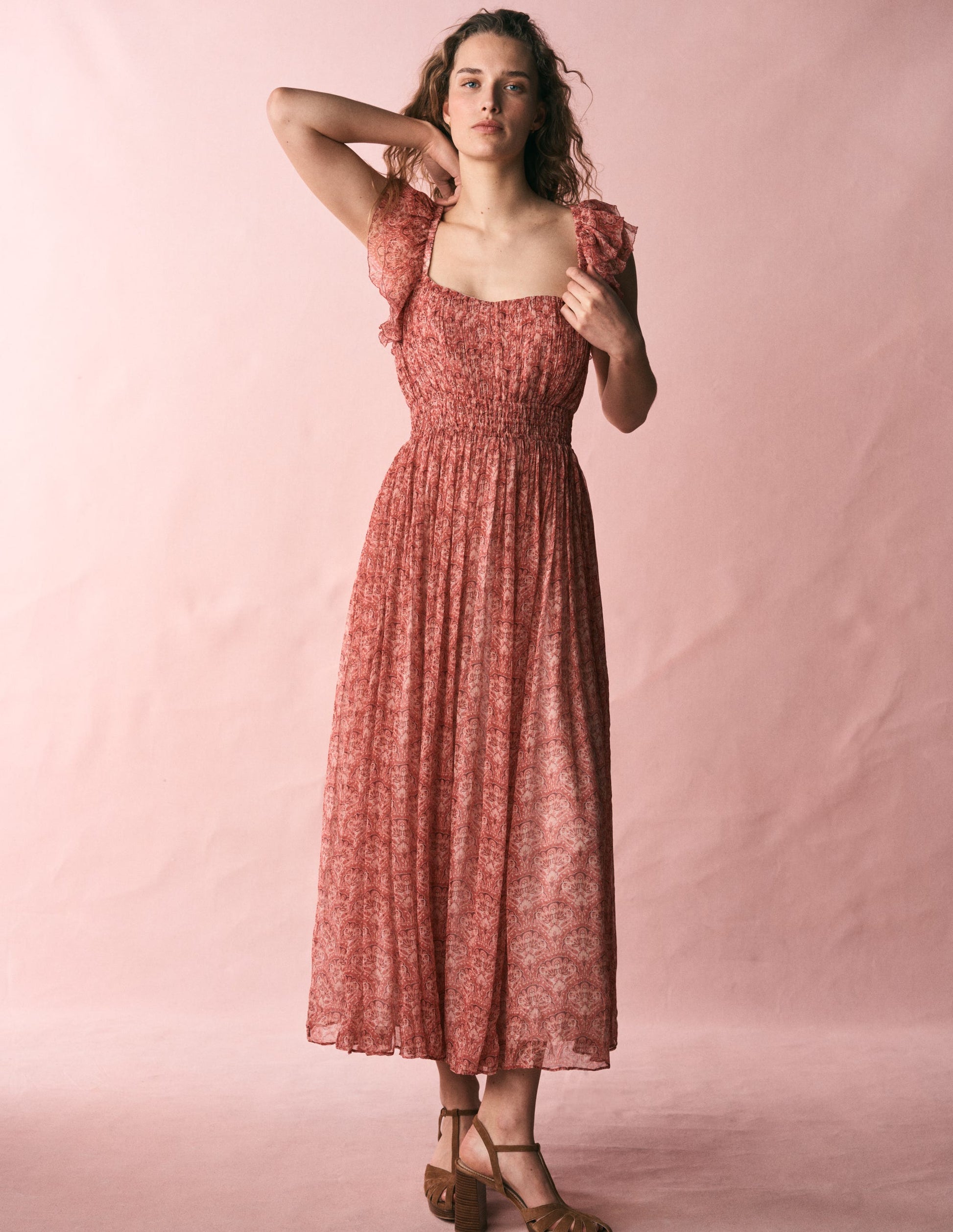 Robe longue en mousseline froissée-Motif Paradise Gardens rose-6