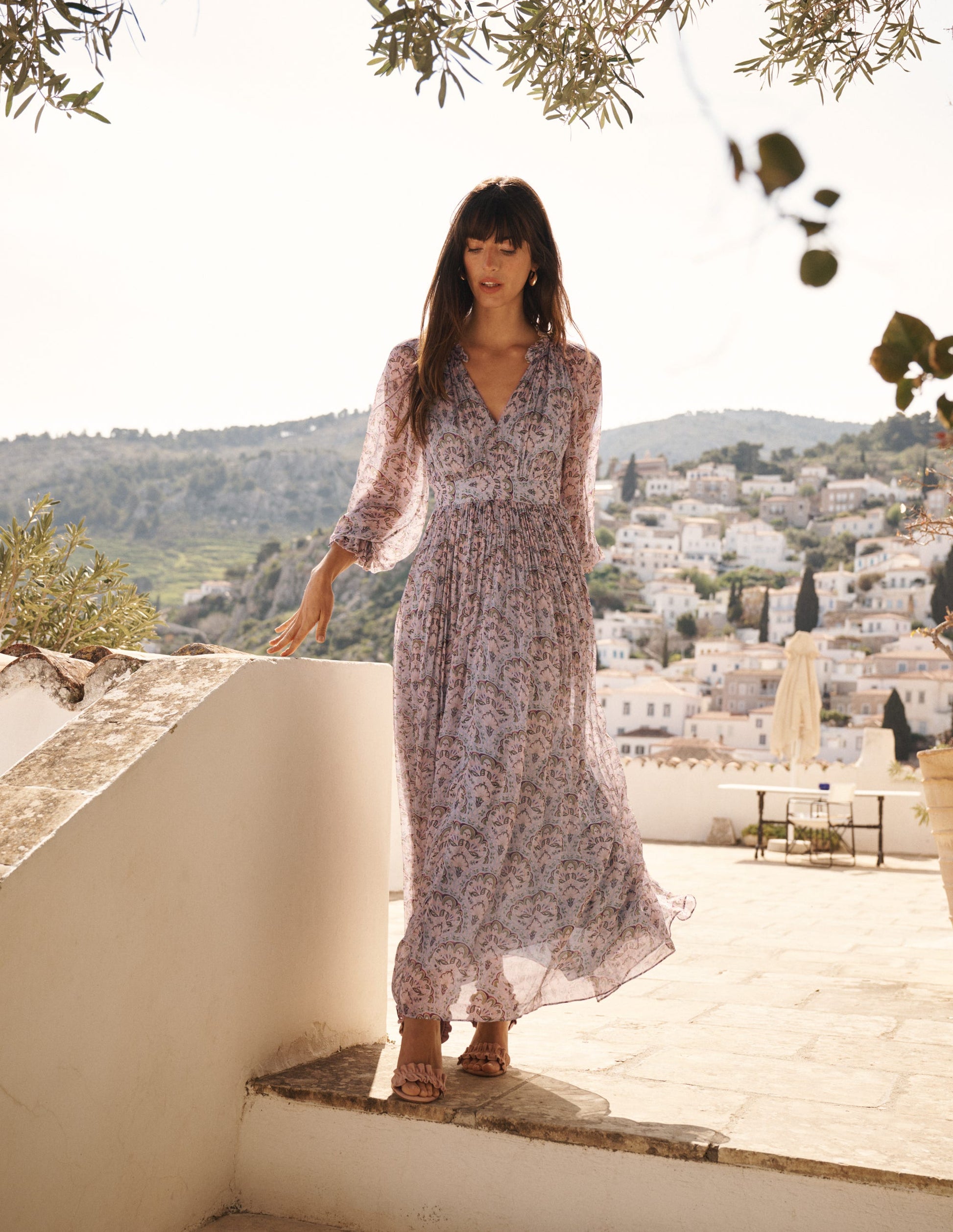 Romantisches Kleid mit Rüschenausschnitt-Bunt Paradiesgärten-1