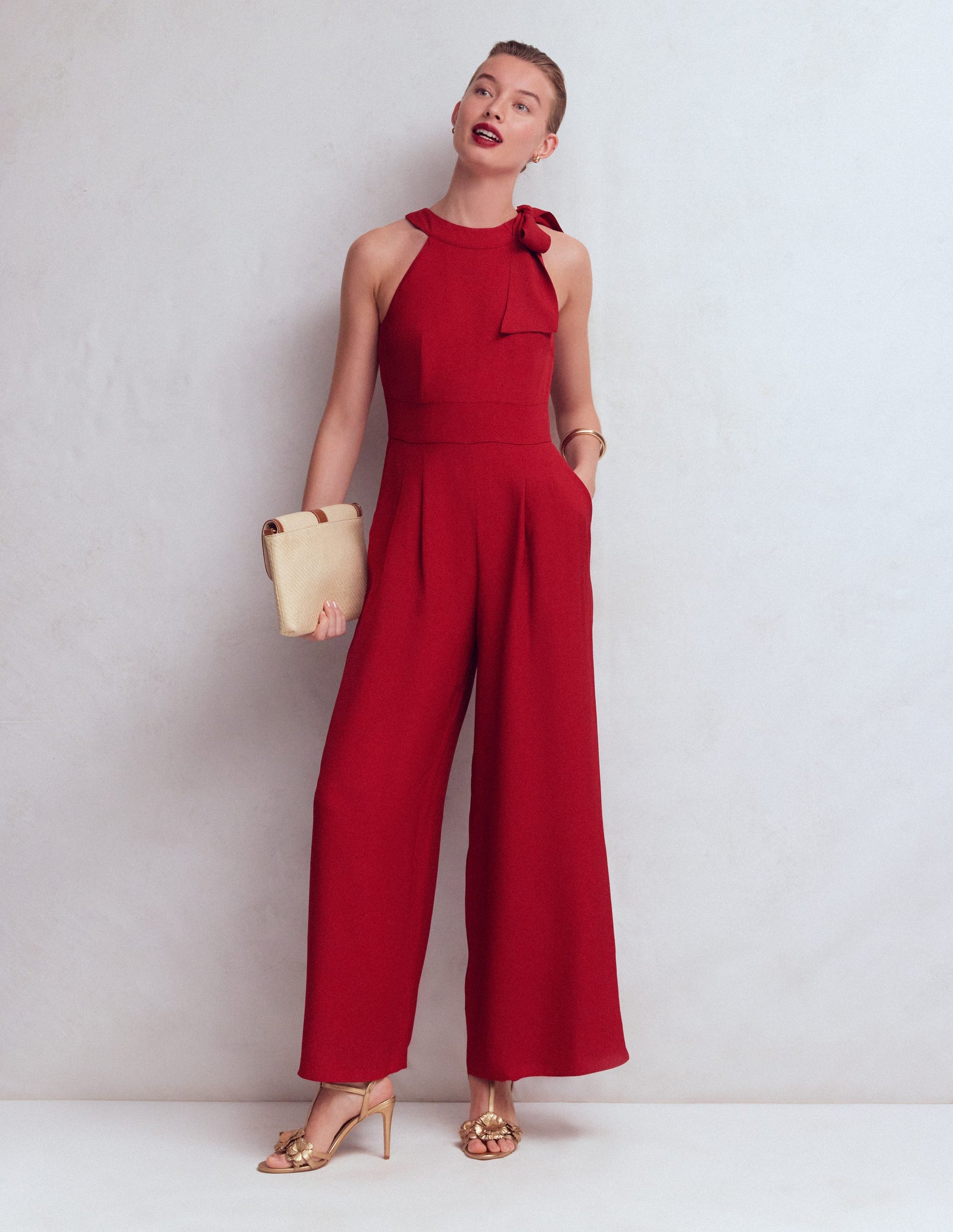 Neckholder-Jumpsuit zum Binden-Birnenrot-1