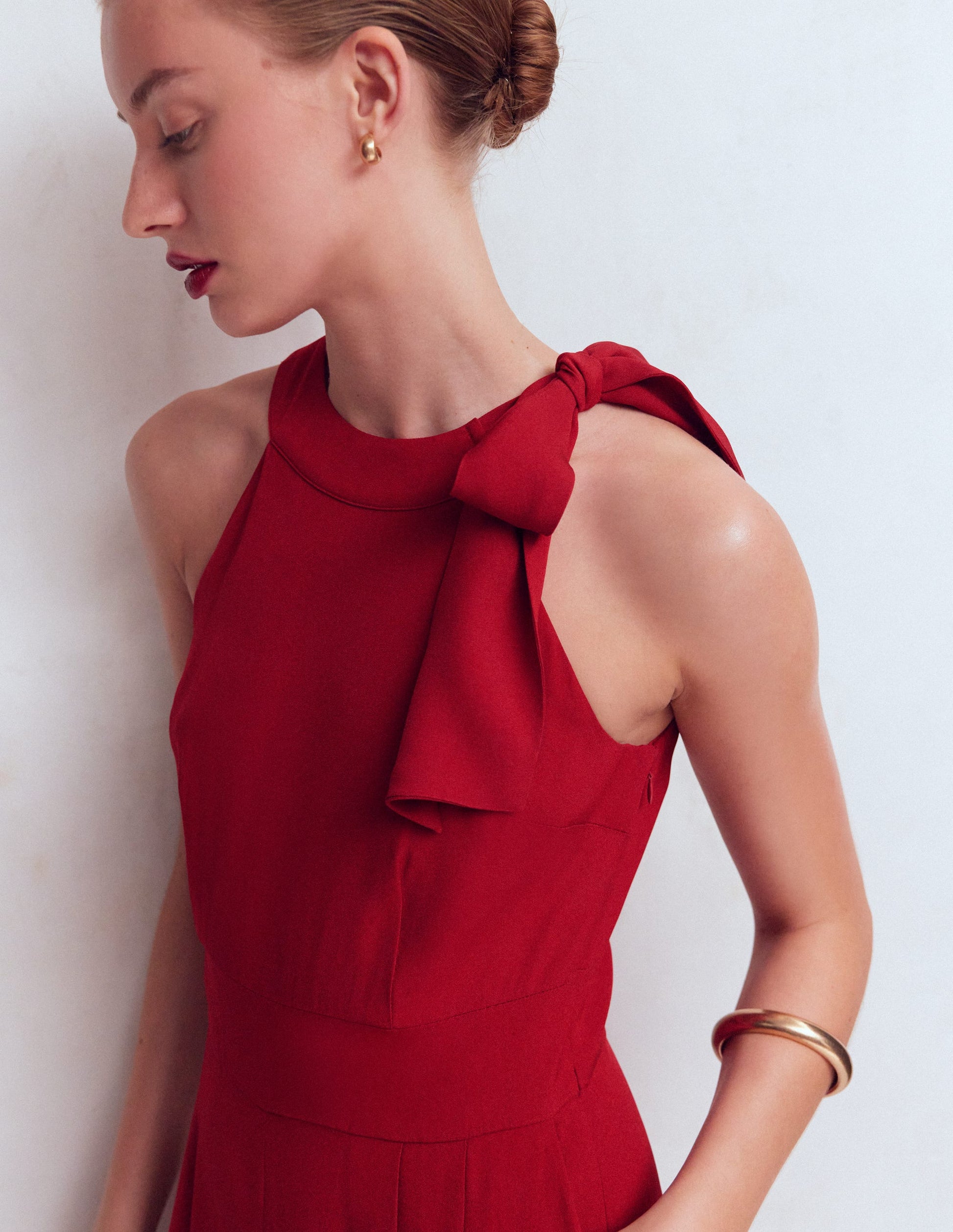 Neckholder-Jumpsuit zum Binden-Birnenrot-2