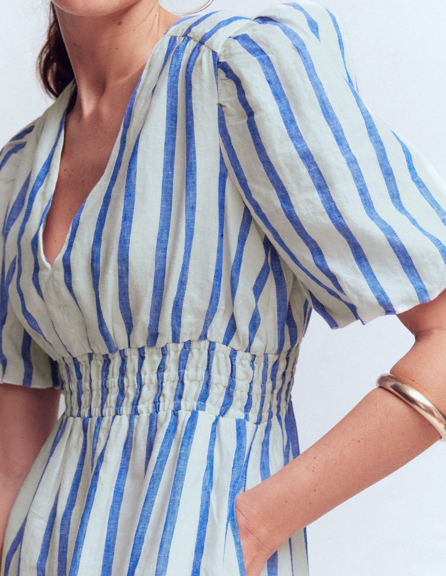 Irene Leinenkleid mit Puffärmeln-Blau Streifen