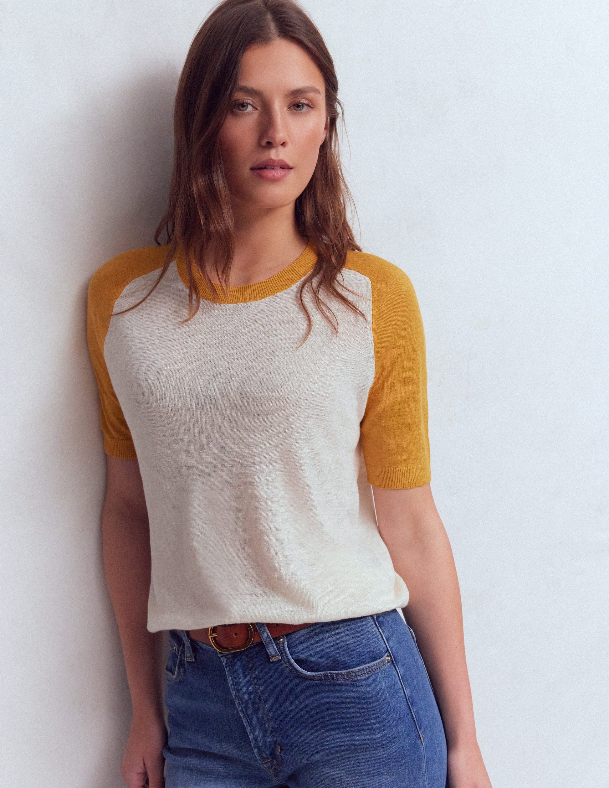 Agnes Leinen-T-Shirt mit Knopfleiste-Gelb, Blockfarben-2