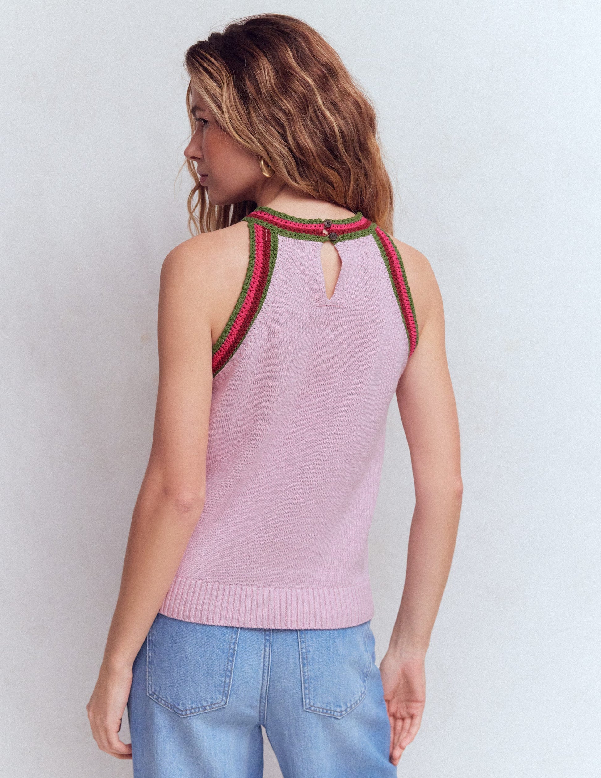 Saffron Häkel-Pullunder mit Racer-Ausschnitt-ROSA-3