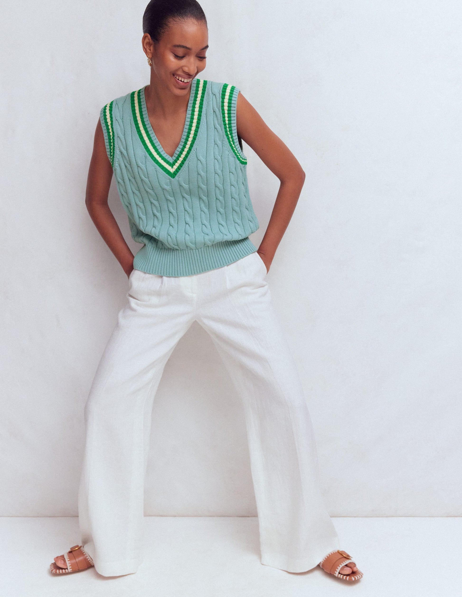 Maeve Pullunder mit V-Ausschnitt und Zopfmuster-Blau, Grün-4