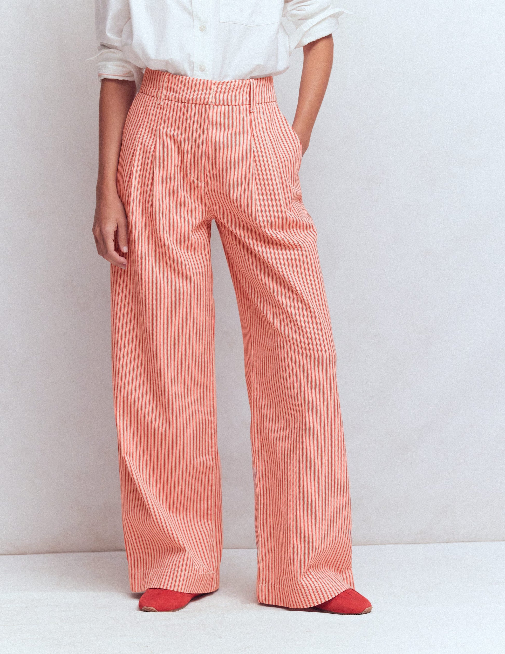 Kensington Hose mit weitem Bein-Rot, Feine Streifen-4