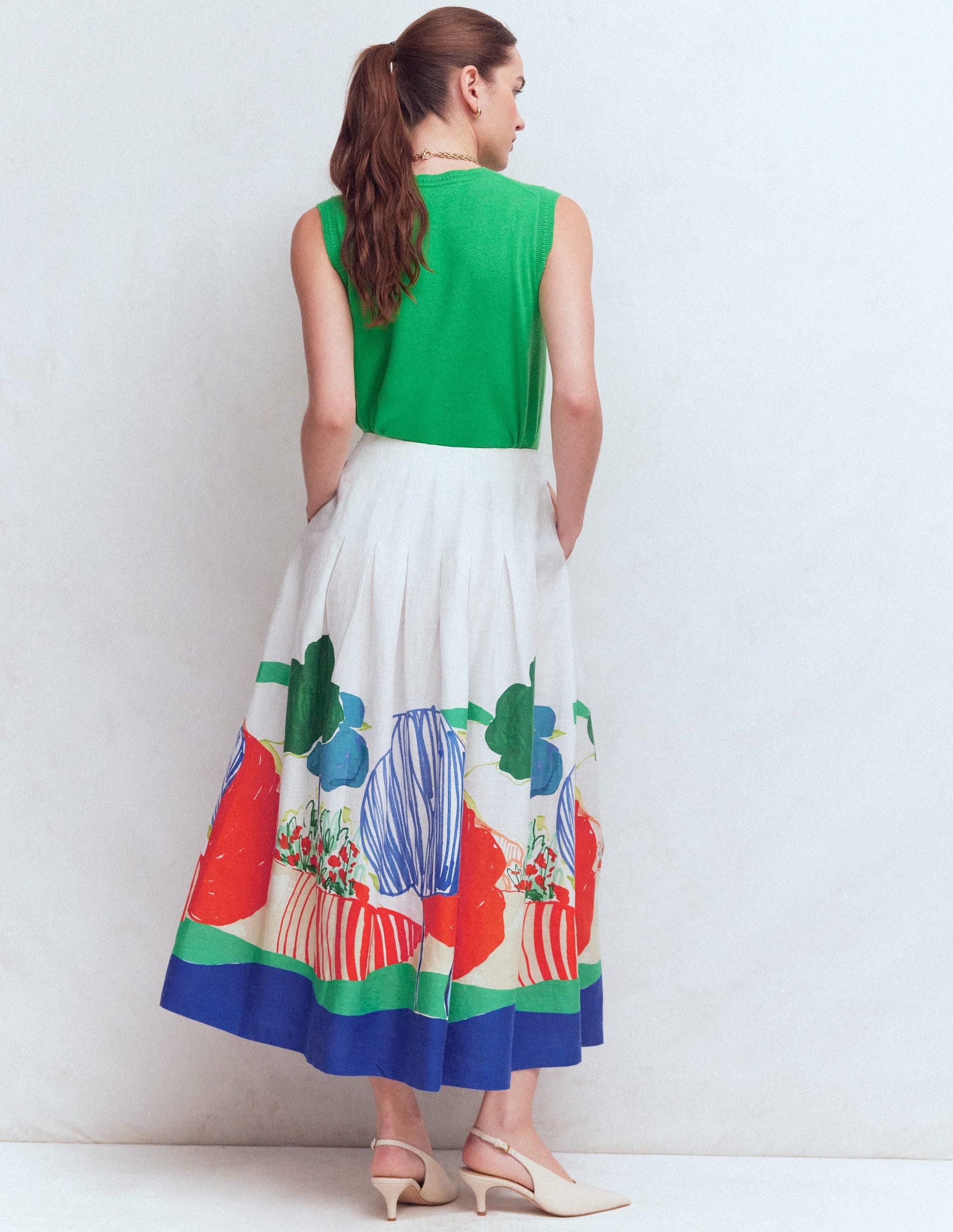 Valentina Leinenrock-Bunt, Abstraktes Tal-8