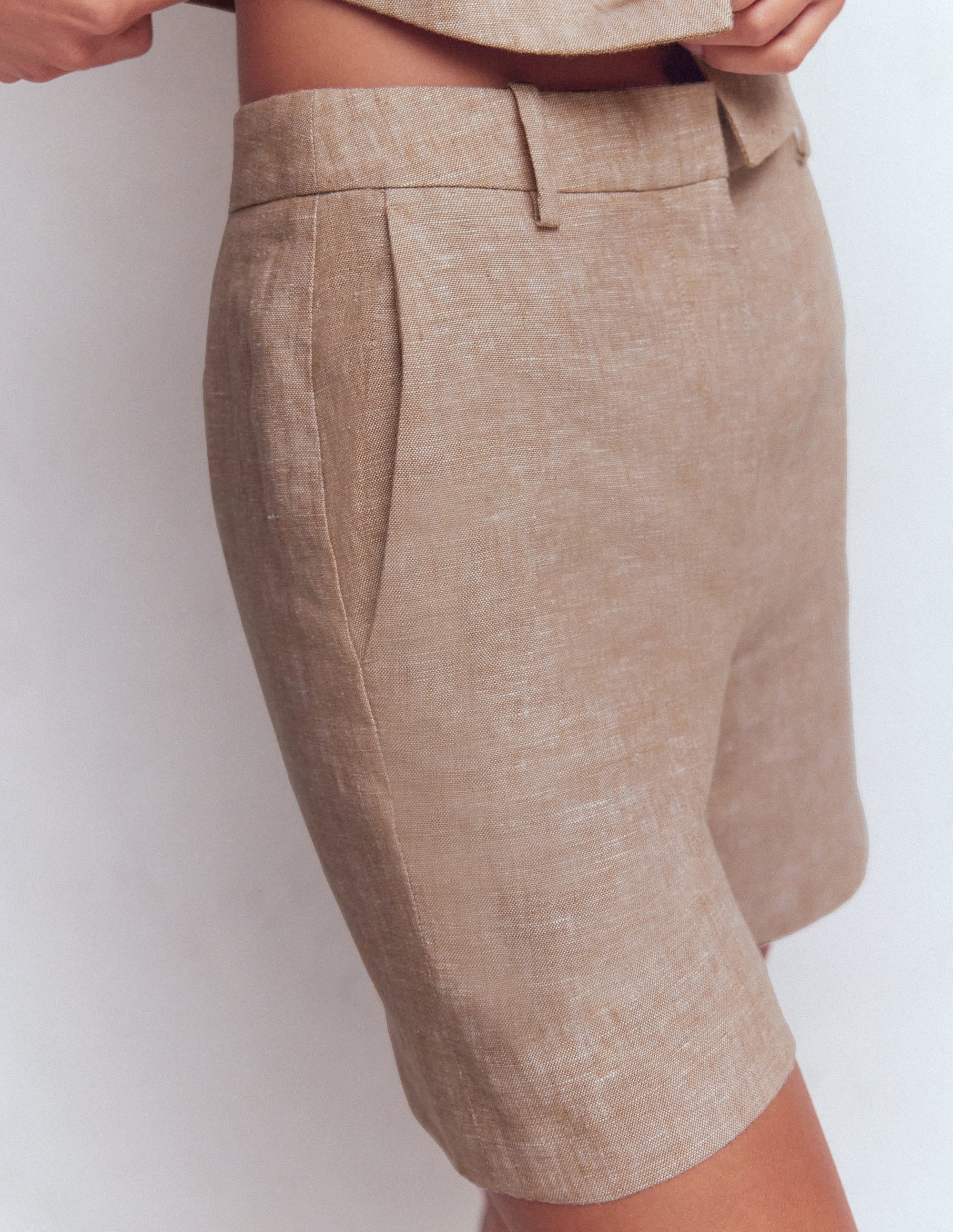 Belgravia Leinenshorts-Cappuccino Chambray - Image 2