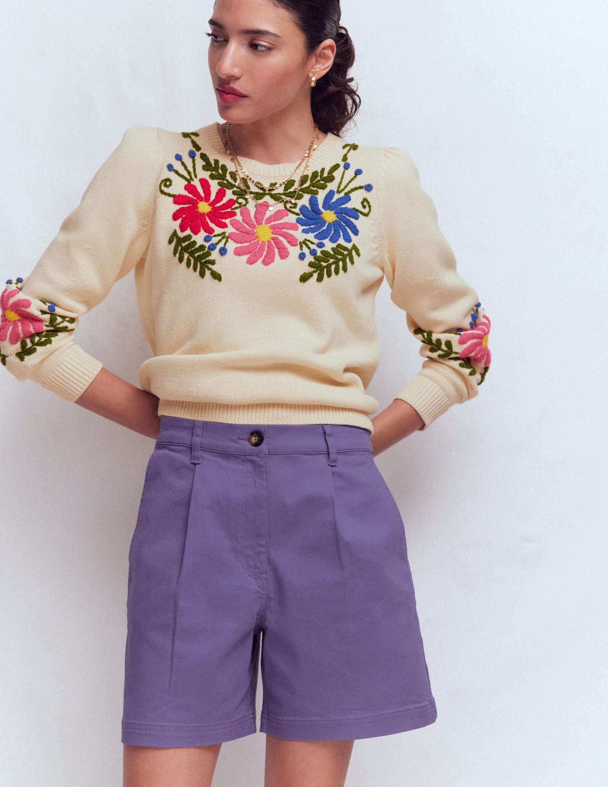 Chinoshorts-Lila Distel - Image 1